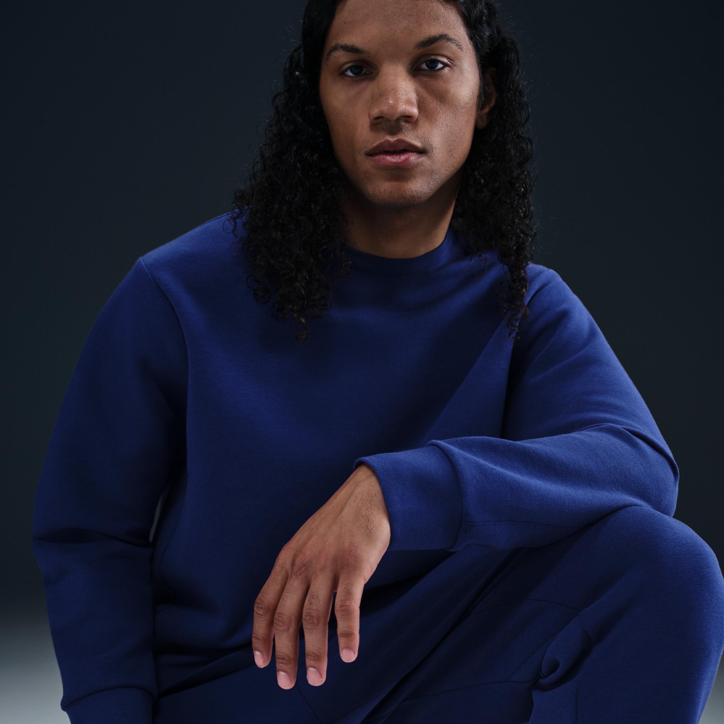 Nike Men's 24.7 ImpossiblySoft Dri-FIT Crew Product Image