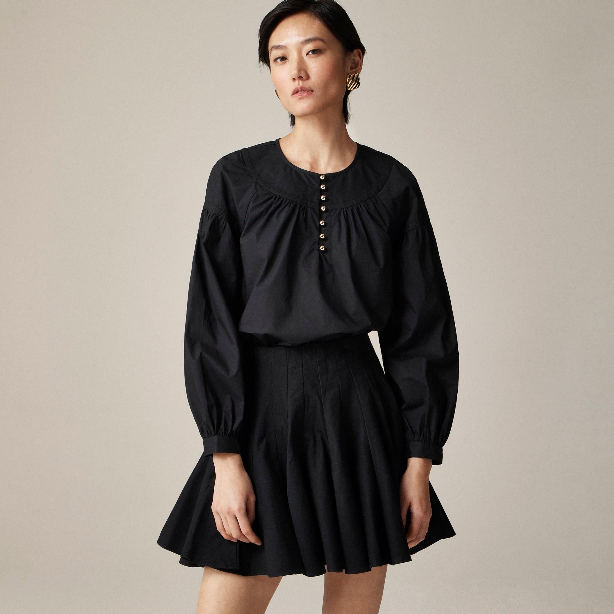 Shirred popover top in cotton poplin Product Image