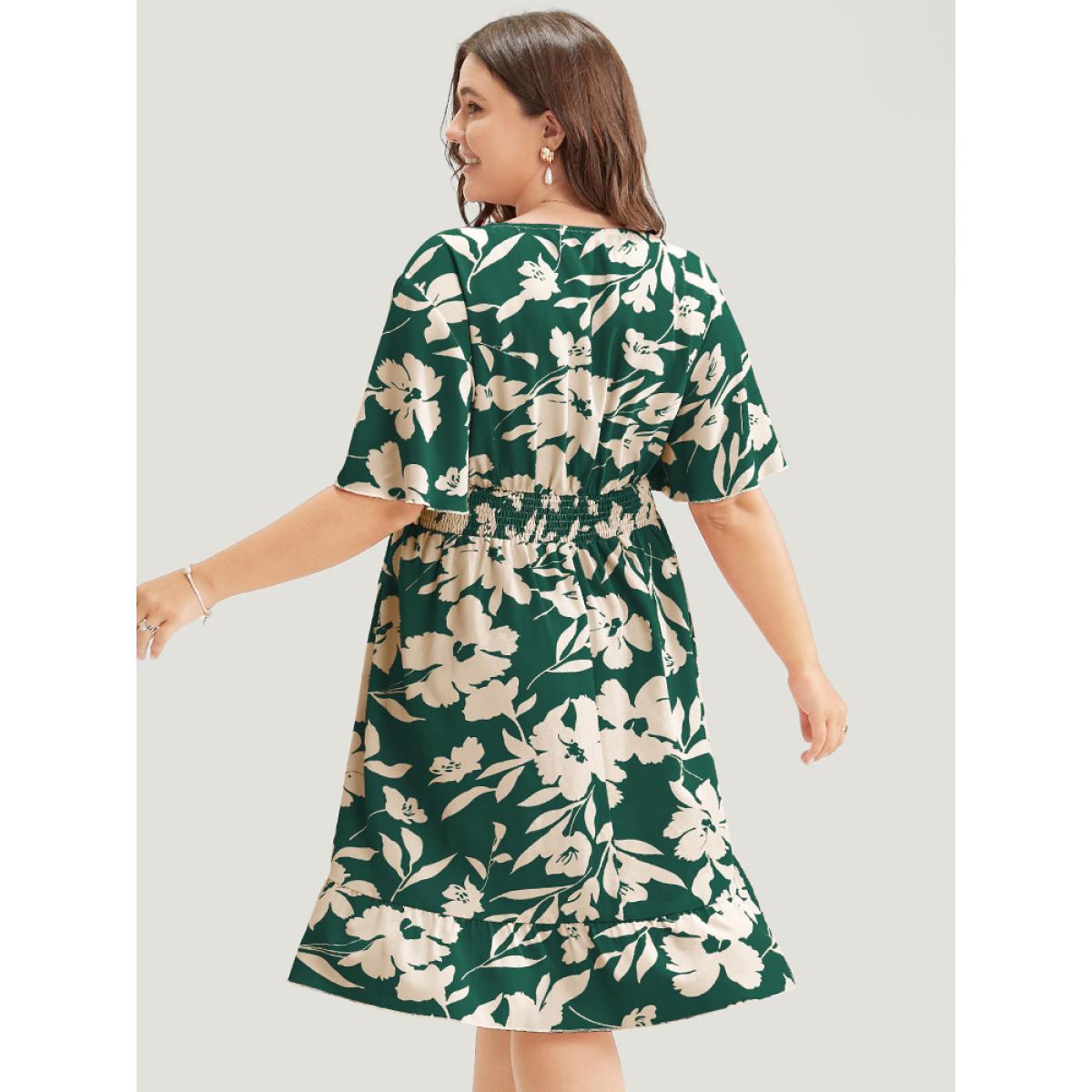 Plus Size Floral Surplice Neck Flutter Pocket Shirred Knee Dress DarkGreen Women Elegant Pocket V-neck Short sleeve Curvy Knee Dress BloomChic 14-16/1X Product Image