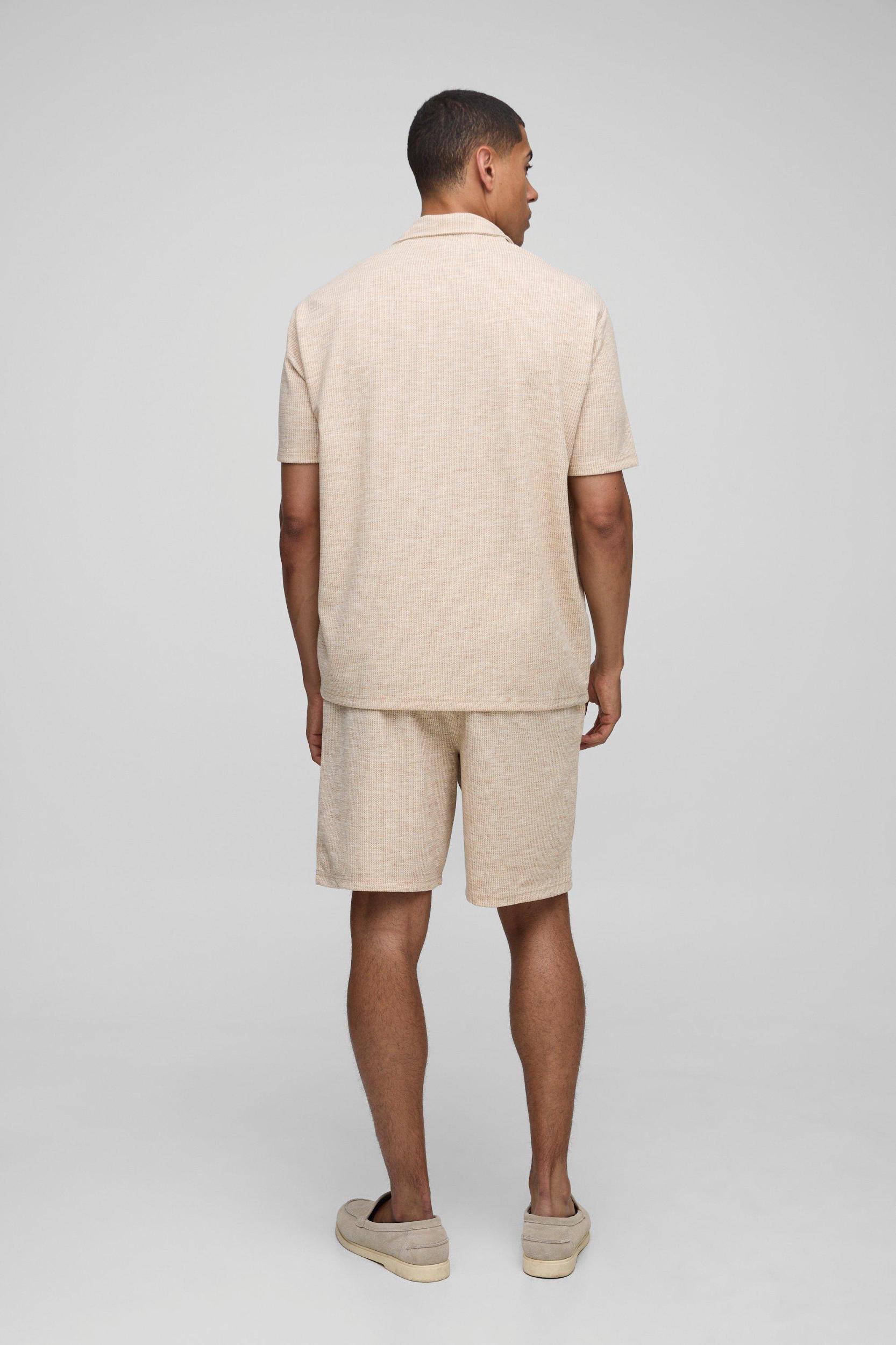 Oversized Textured Marl V Neck Polo | boohooMAN USA Product Image