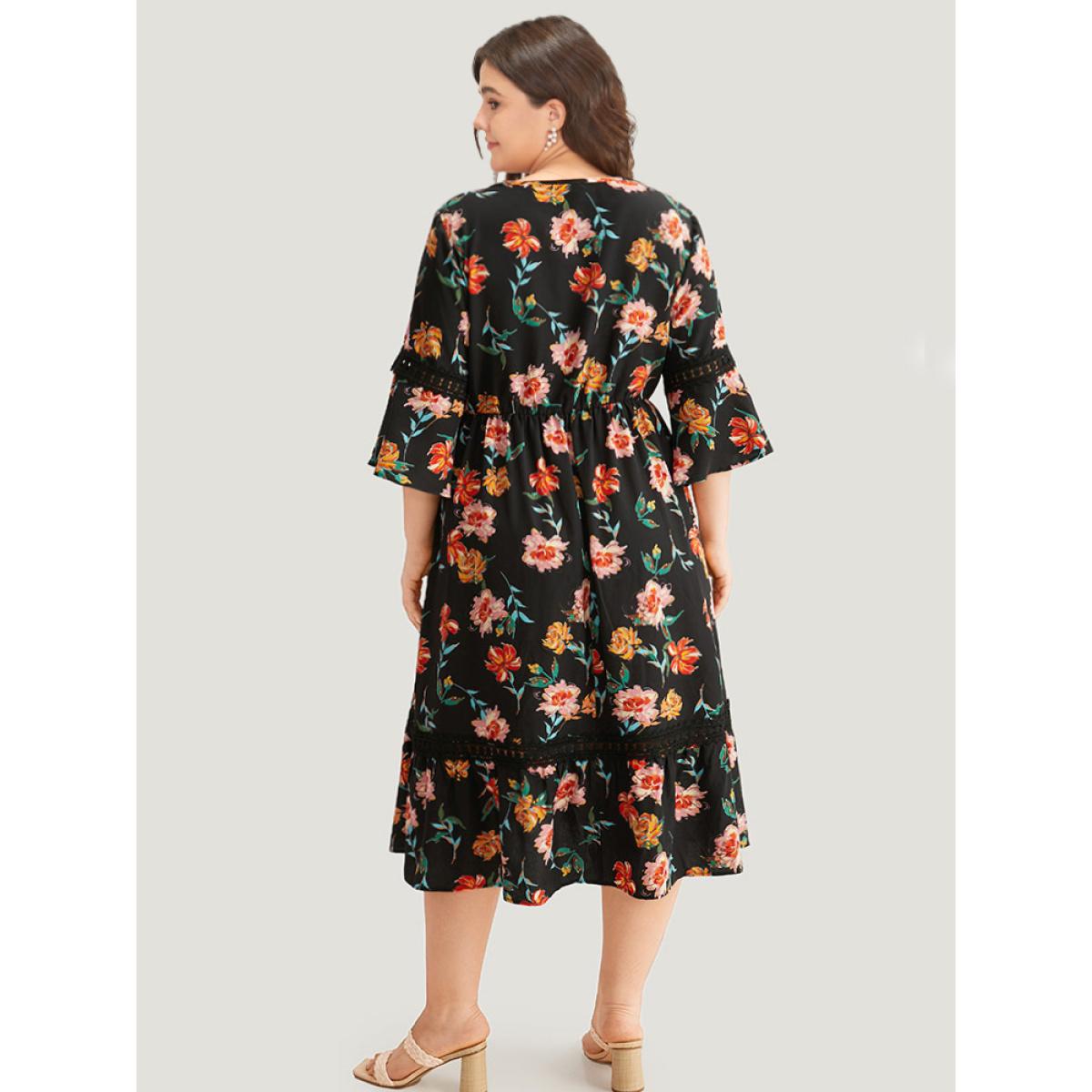 Plus Size Floral Bell Sleeve Pocket Lace Panel Dress Black Women Vacation Printed V-neck Elbow-length sleeve Curvy Midi Dress BloomChic 14-16/1X Product Image