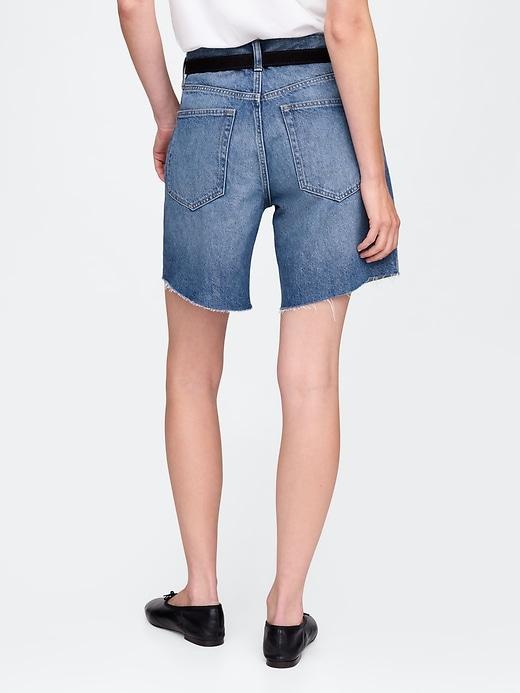 8" Mid Rise '90s Loose Denim Bermuda Shorts Product Image
