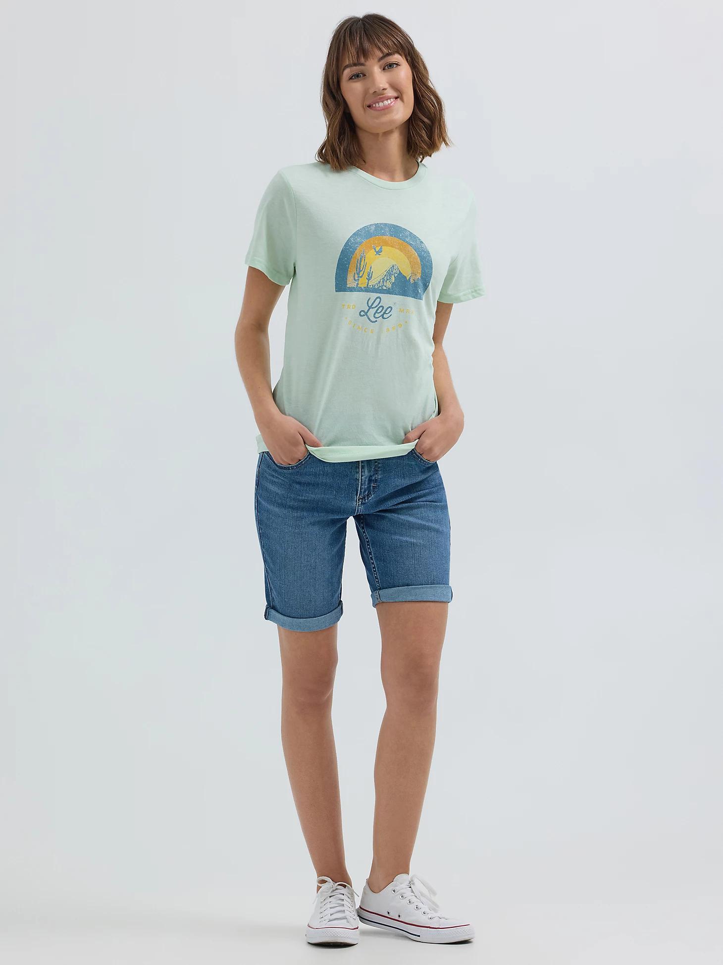 Women's Desert Sunset Graphic Tee | Women's Tops | Lee® Product Image