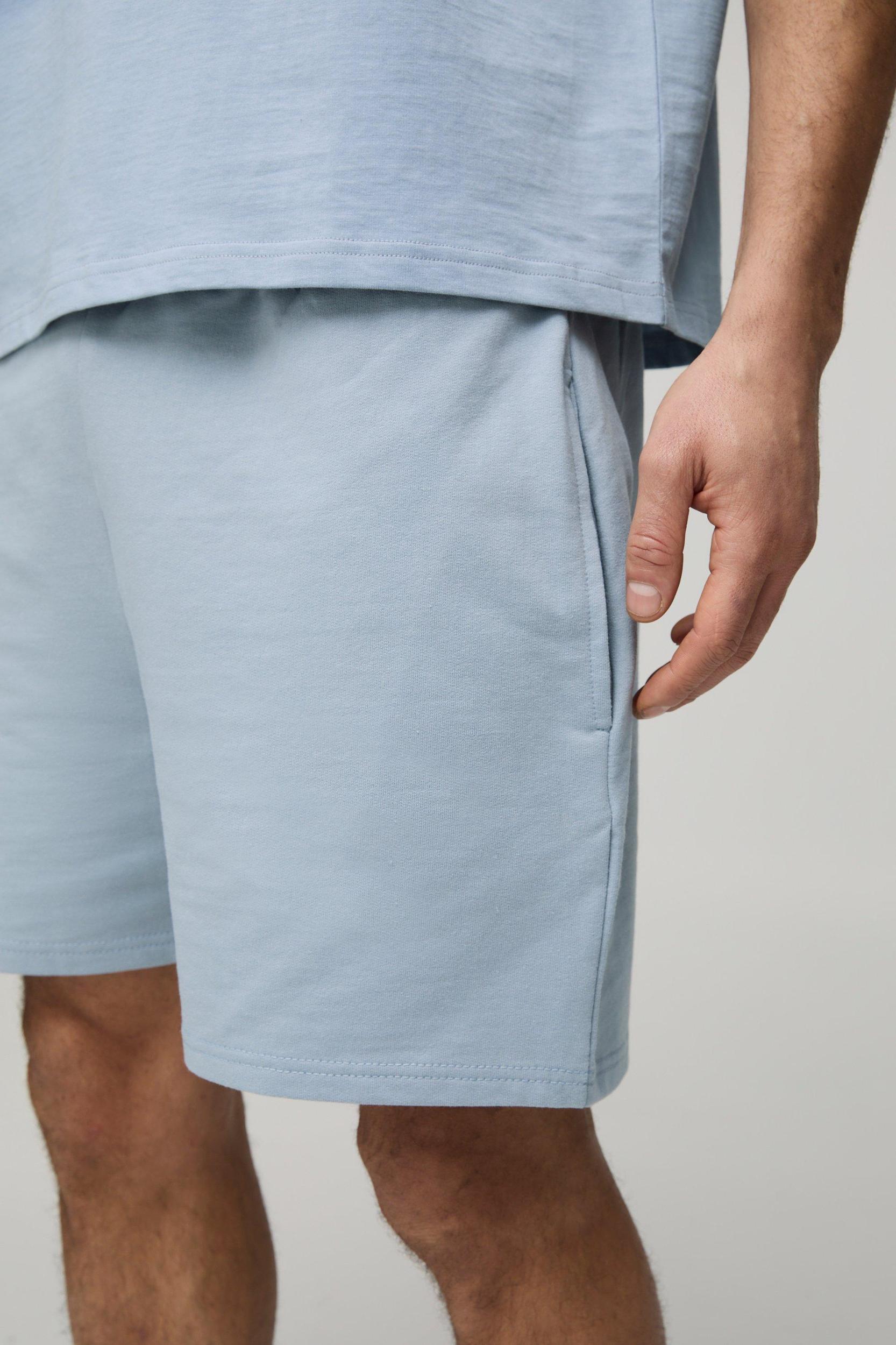 260GSM Loopback Basic Relaxed Fit Mid Length Shorts | boohooMAN USA Product Image