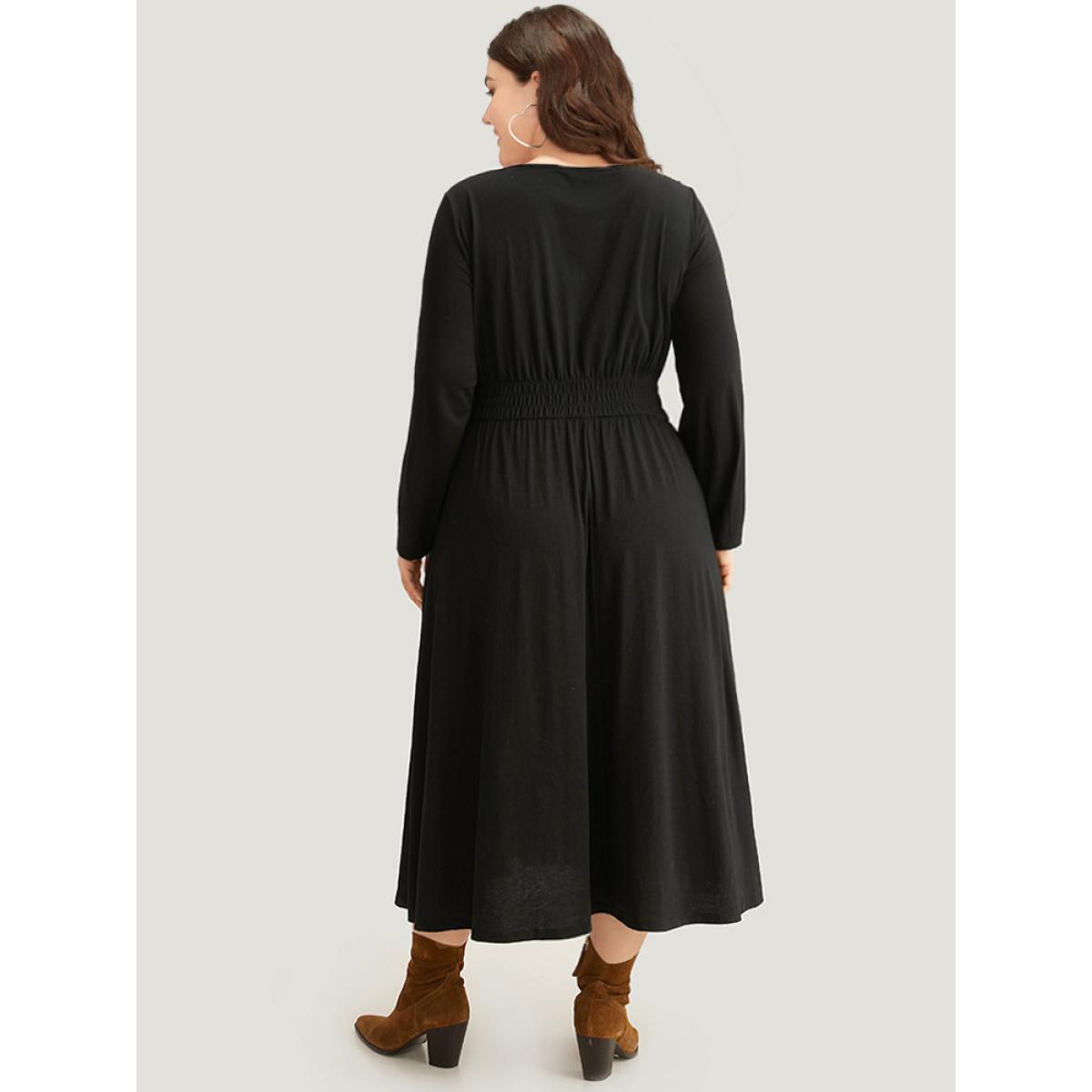Plus Size Supersoft Essentials Solid Pocket Zipper Shirre Dress Black Women Basics Plain V-neck Long Sleeve Curvy Midi Dress BloomChic 10/M Product Image