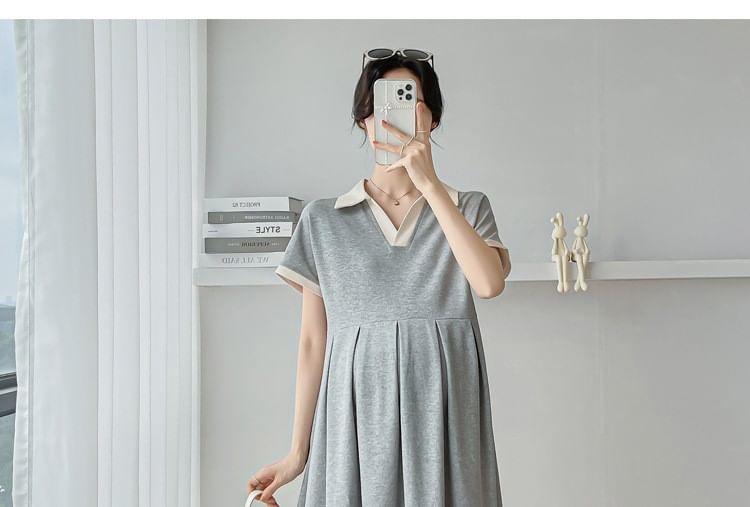 Maternity Short-Sleeve Collar Contrast Trim Midi A-Line Dress Product Image