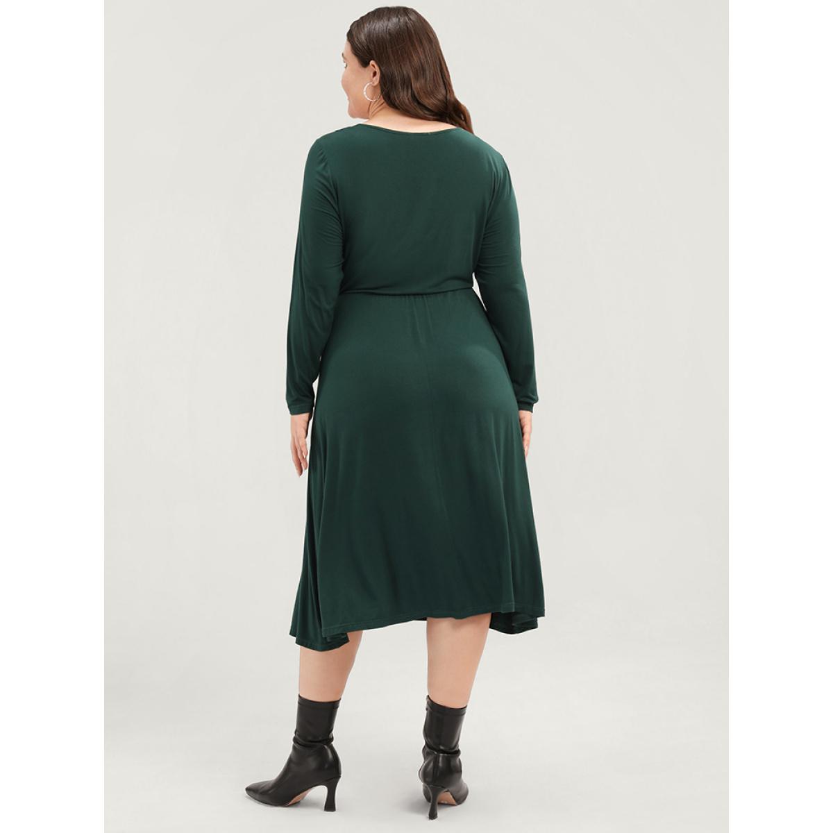 Plus Size Solid Pocket Gathered V Neck Midi Dress Without Belt ArmyGreen Women Elegant Gathered V-neck Long Sleeve Curvy Midi Dress BloomChic 14-16/1X Product Image