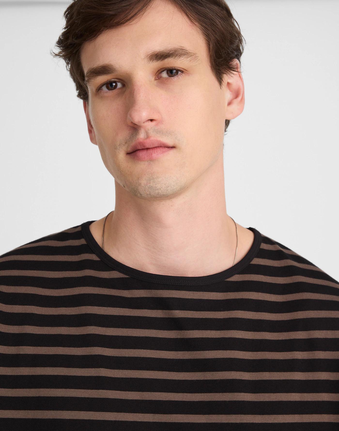 The Vintage Boatneck Tee Product Image