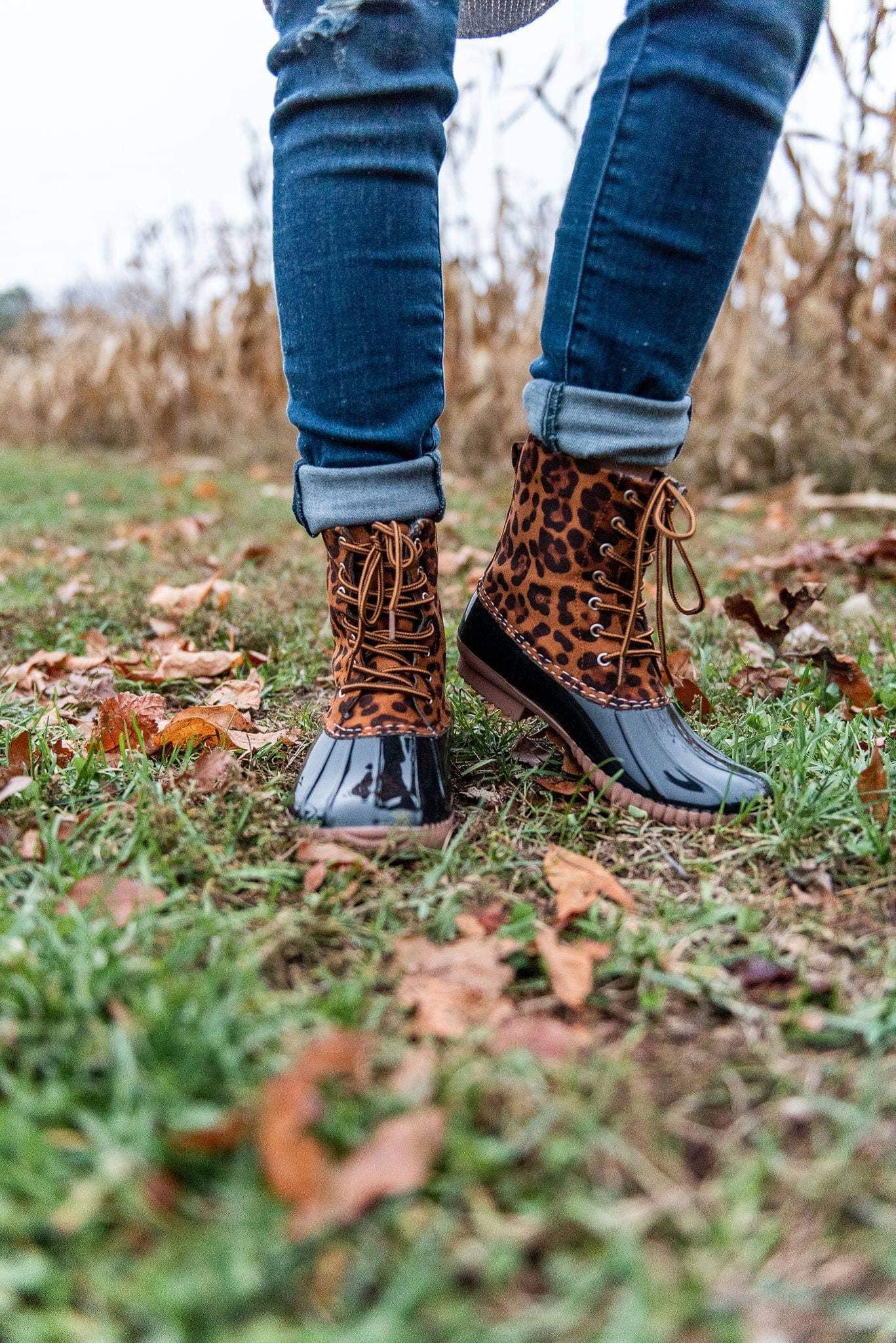 11120   Lace-Up & Slip-On Duck Boots Product Image