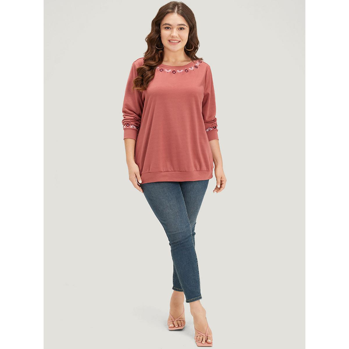Plus Size Floral Embroidered Long Sleeve Crew Neck Sweatshirt Women DustyPink Elegant Elastic cuffs Round Neck Dailywear Sweatshirts BloomChic 28/5X Product Image
