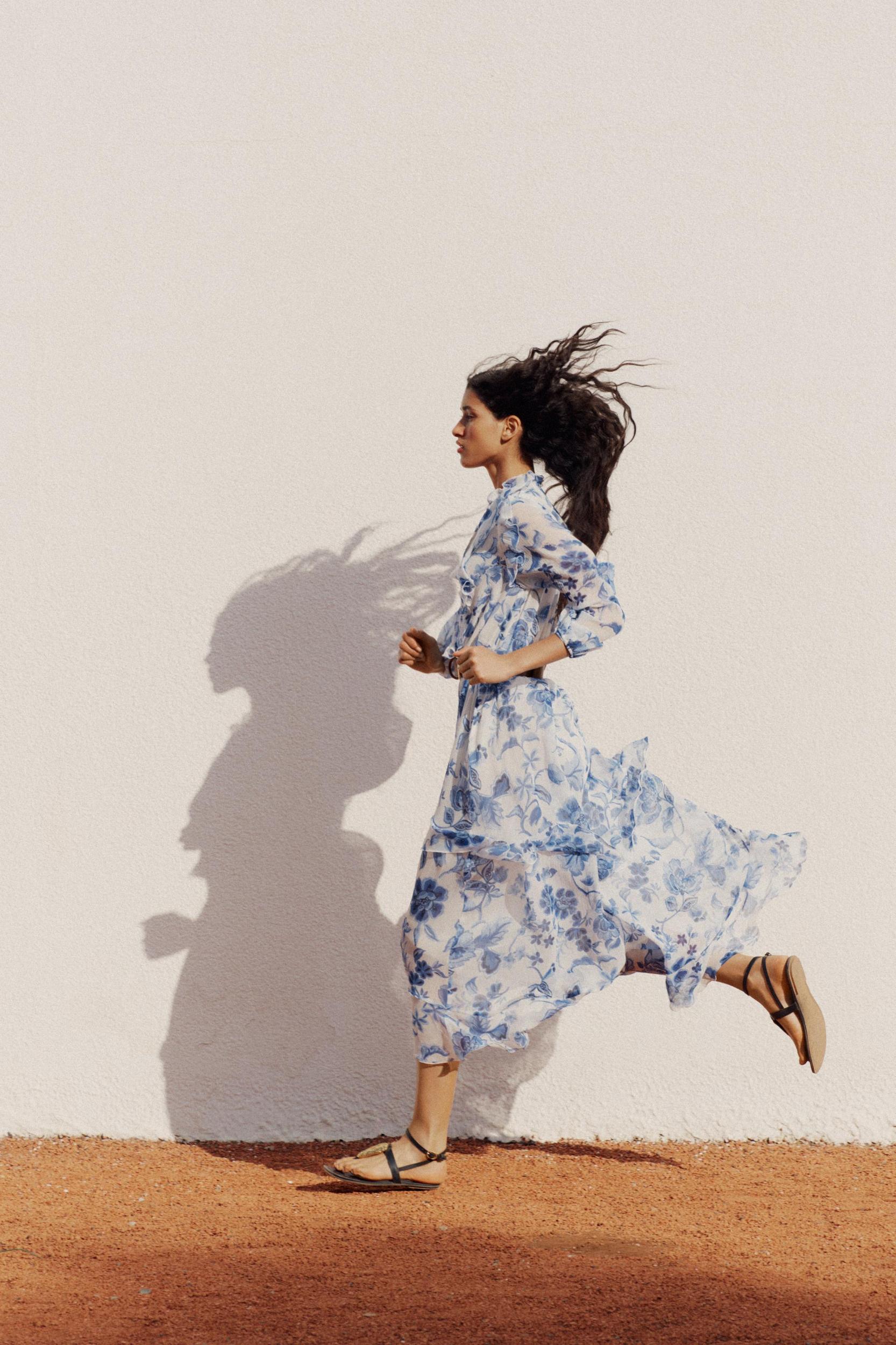 BELTED PRINTED MIDI DRESS Product Image