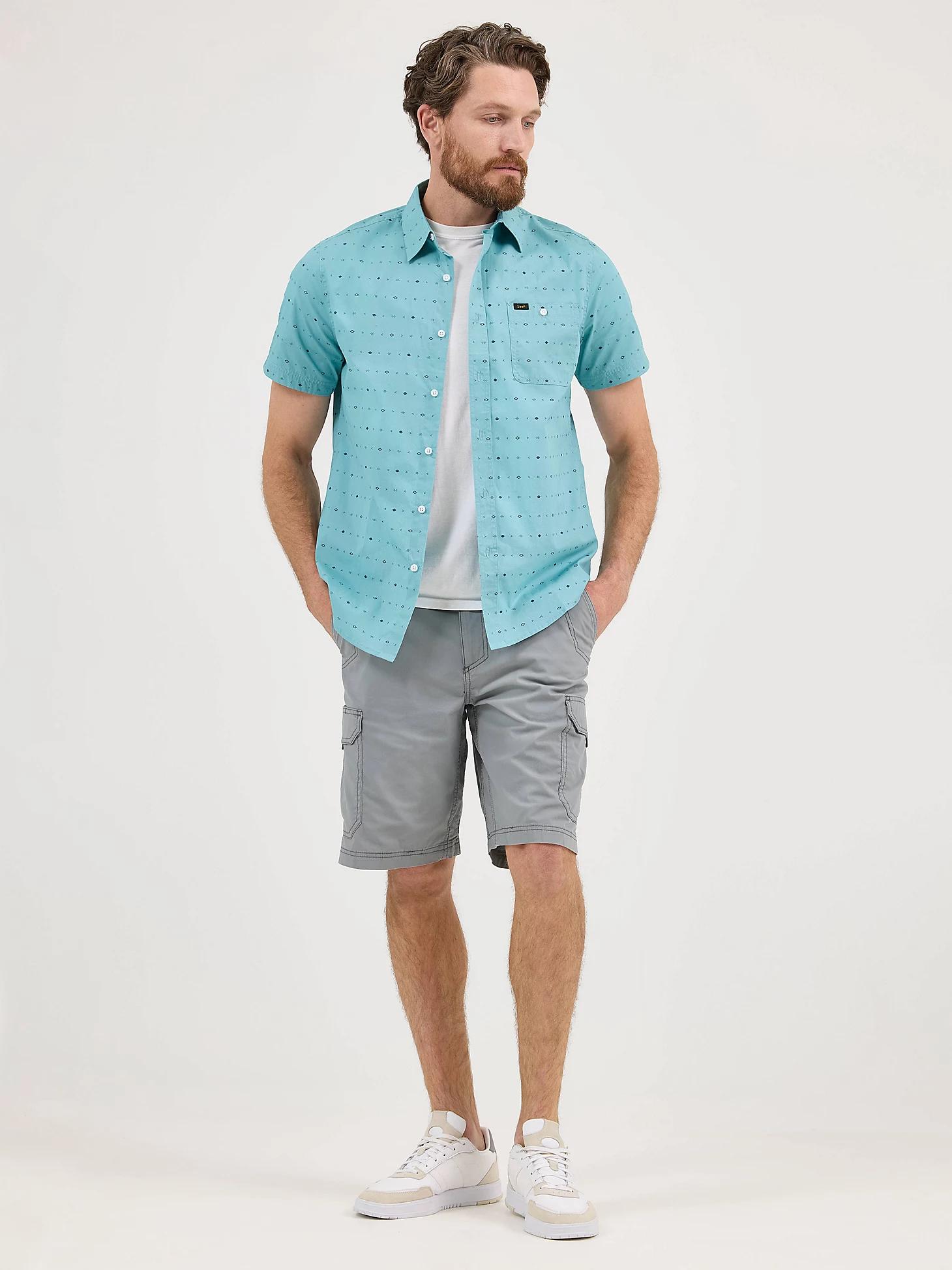 Men's Short Sleeve Stretch Print Button Down Shirt | Men's Tops & Tees | Lee® Product Image