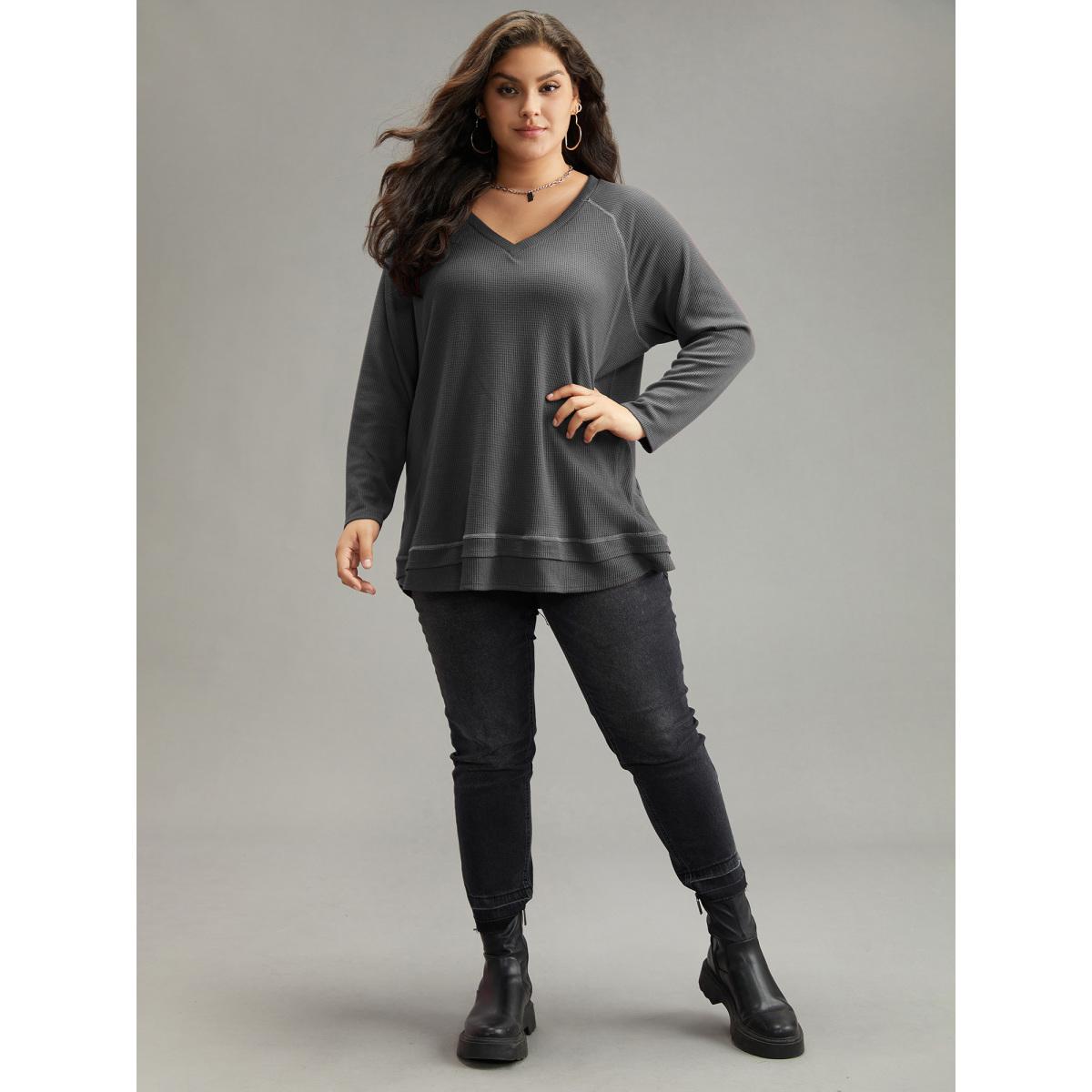 Plus Size Plain Textured Stitch Raglan Sleeve Sweatshirt Women DarkGray Casual Plain V-neck Everyday Sweatshirts BloomChic 10/M Product Image