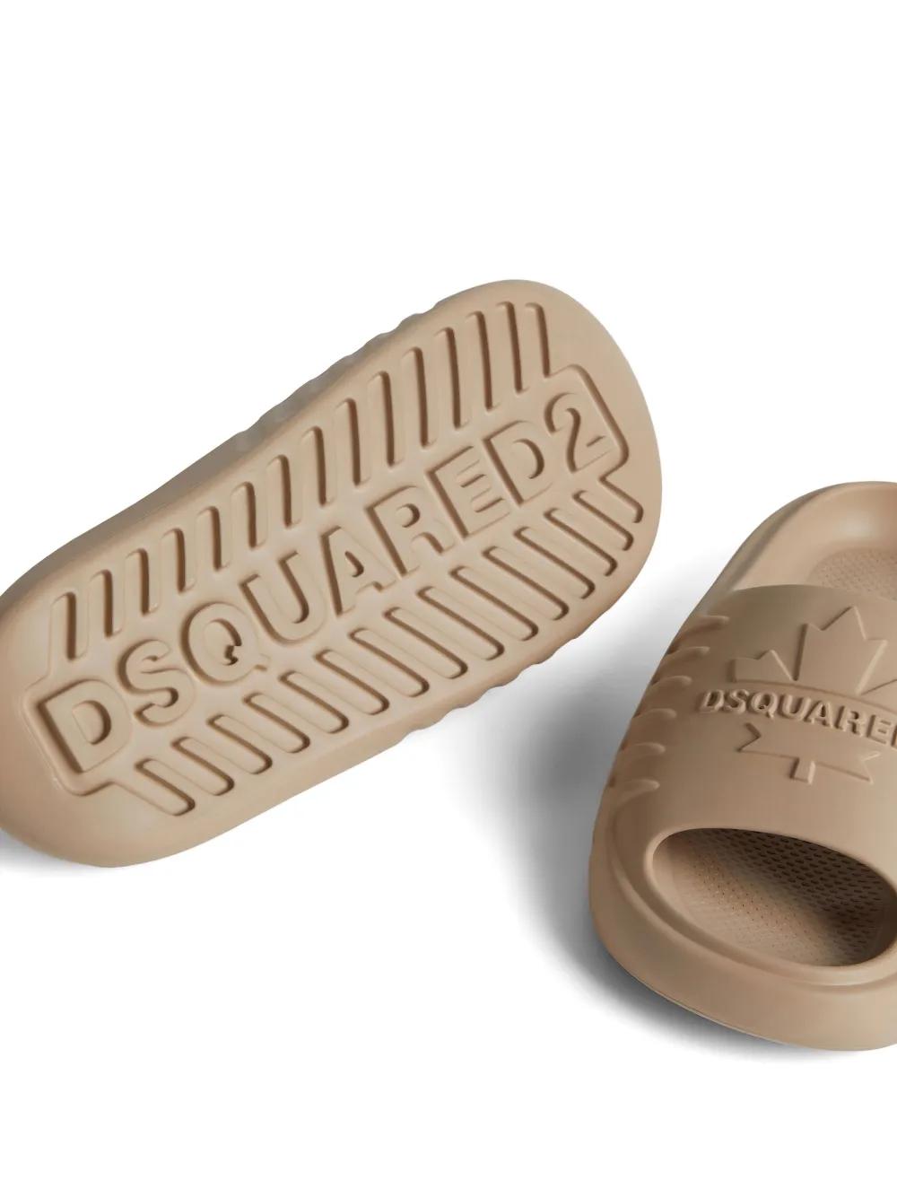 logo-embossed slides Product Image