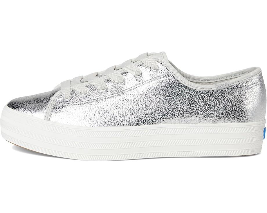 Triple Kick Canvas Product Image