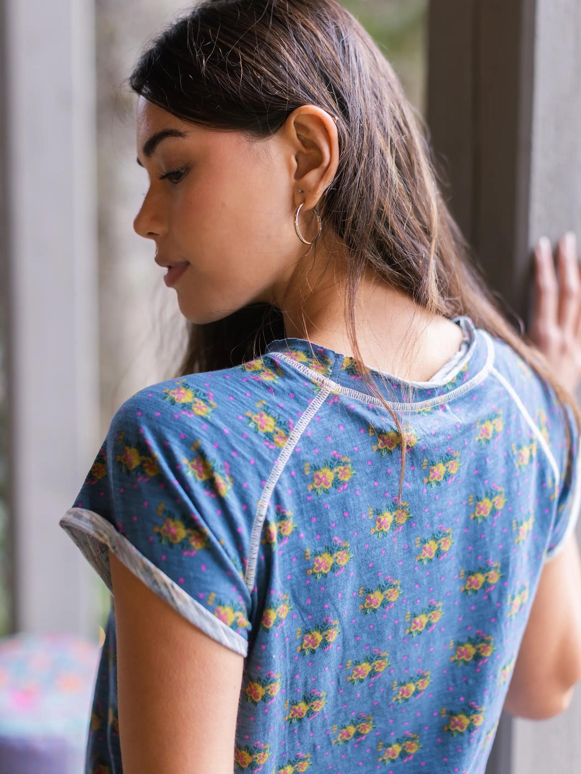 Lily Cotton Short Sleeve Tee Shirt - Spread Kindness Product Image