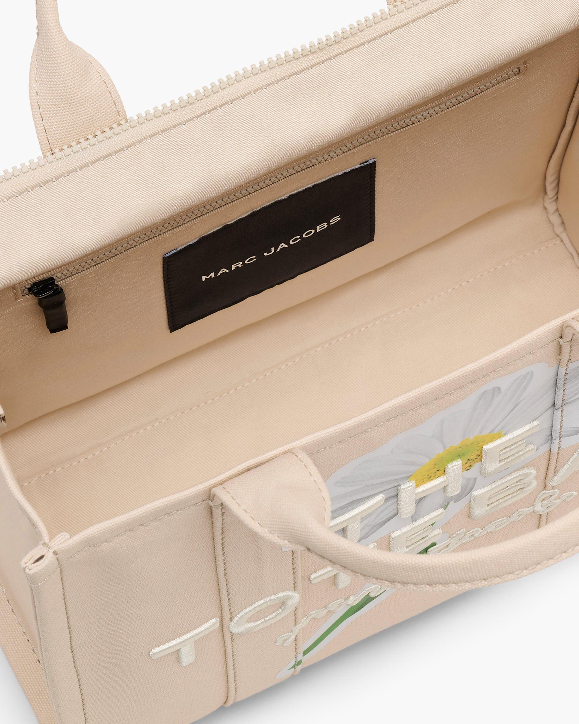 The Leather Medium Tote Bag Product Image