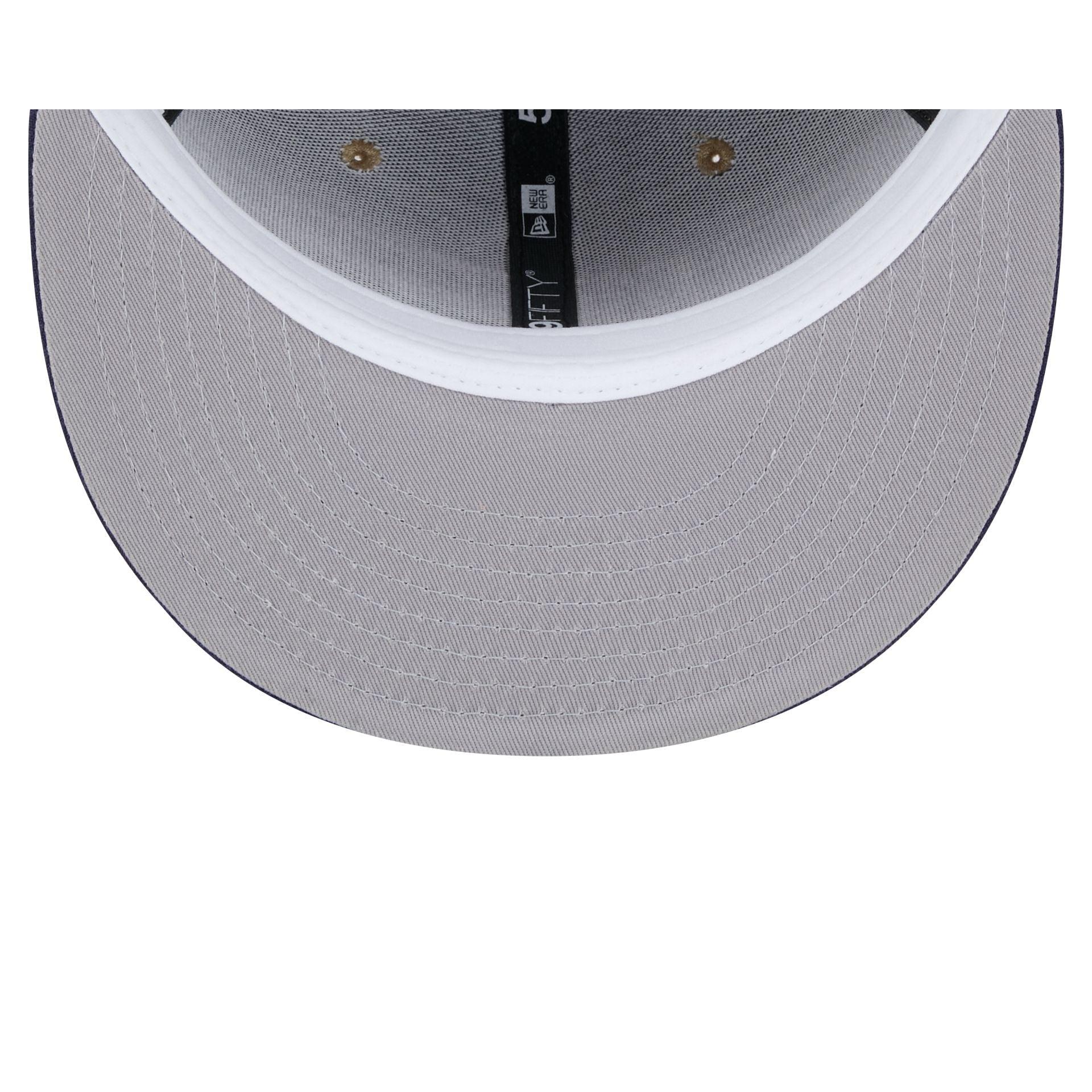 Toronto Blue Jays Classic 8-Bit Wordmark 59FIFTY Fitted Hat Male Product Image