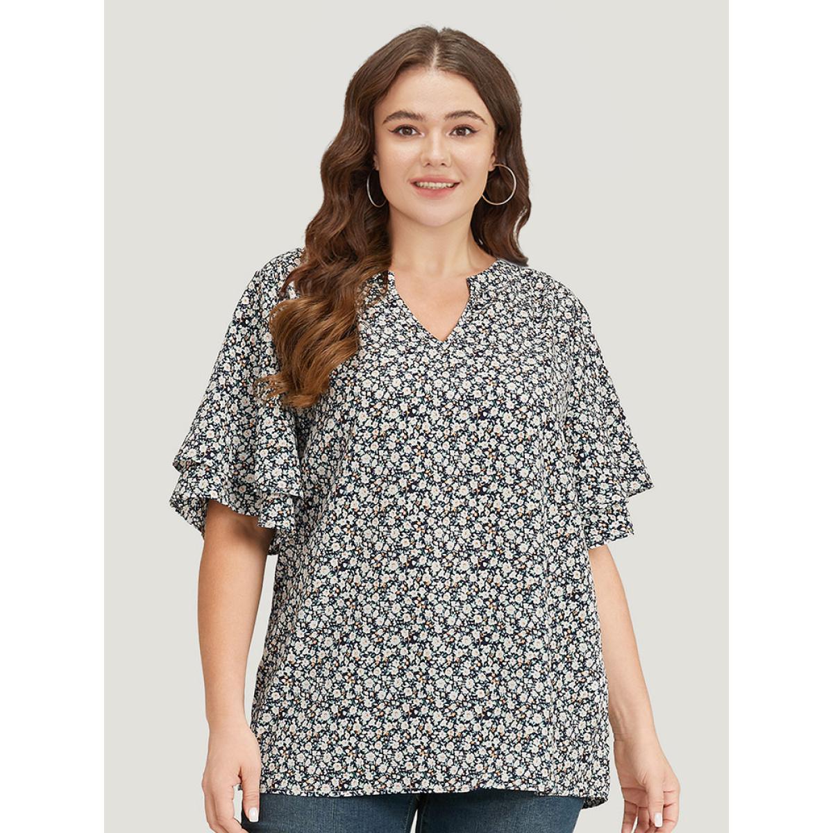 Plus Size Indigo Ditsy Floral Notched Flutter Sleeve Blouse Women Elegant Short sleeve Notched collar Dailywear Blouses BloomChic 30/6X Product Image