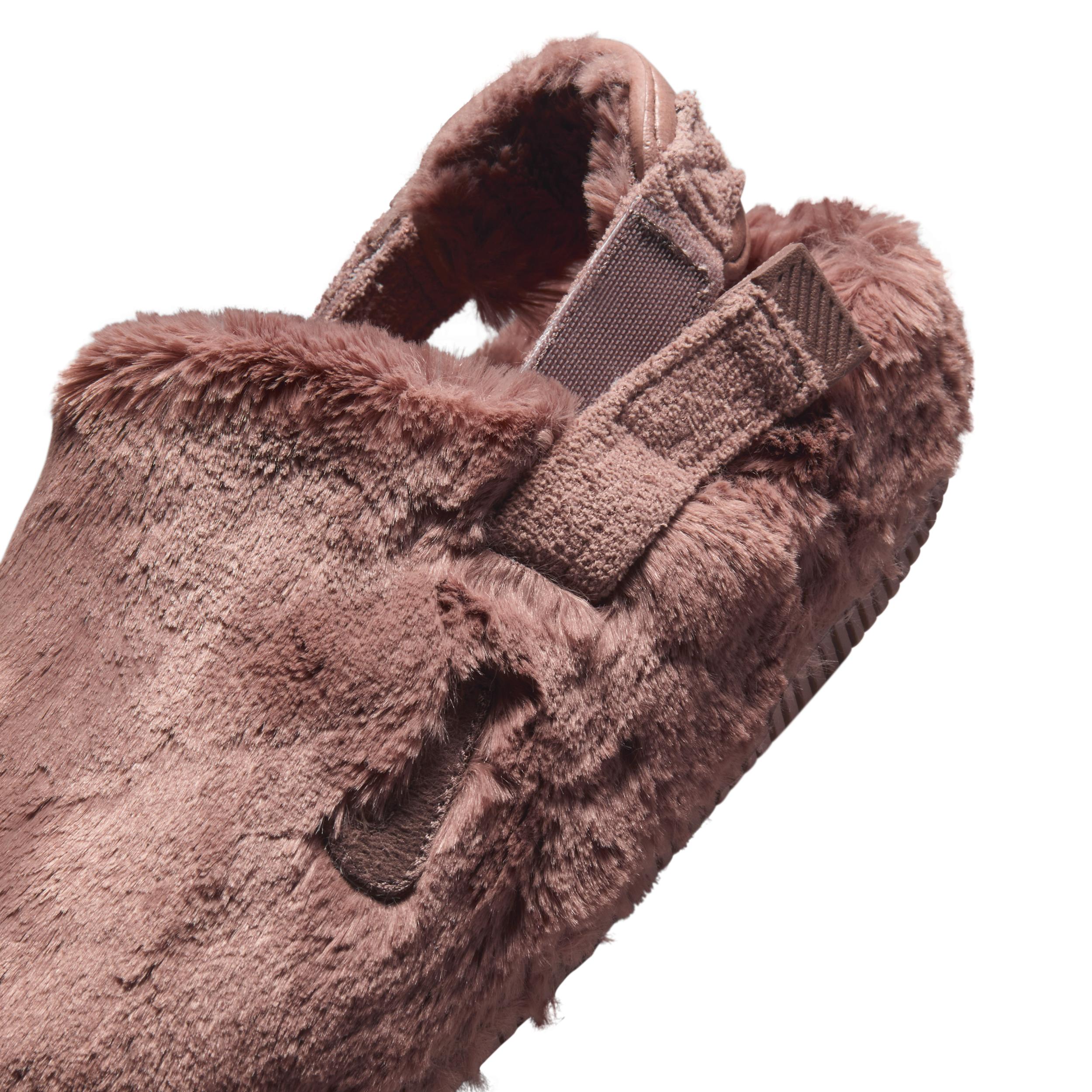 Nike Calm SE Women's Mules Product Image