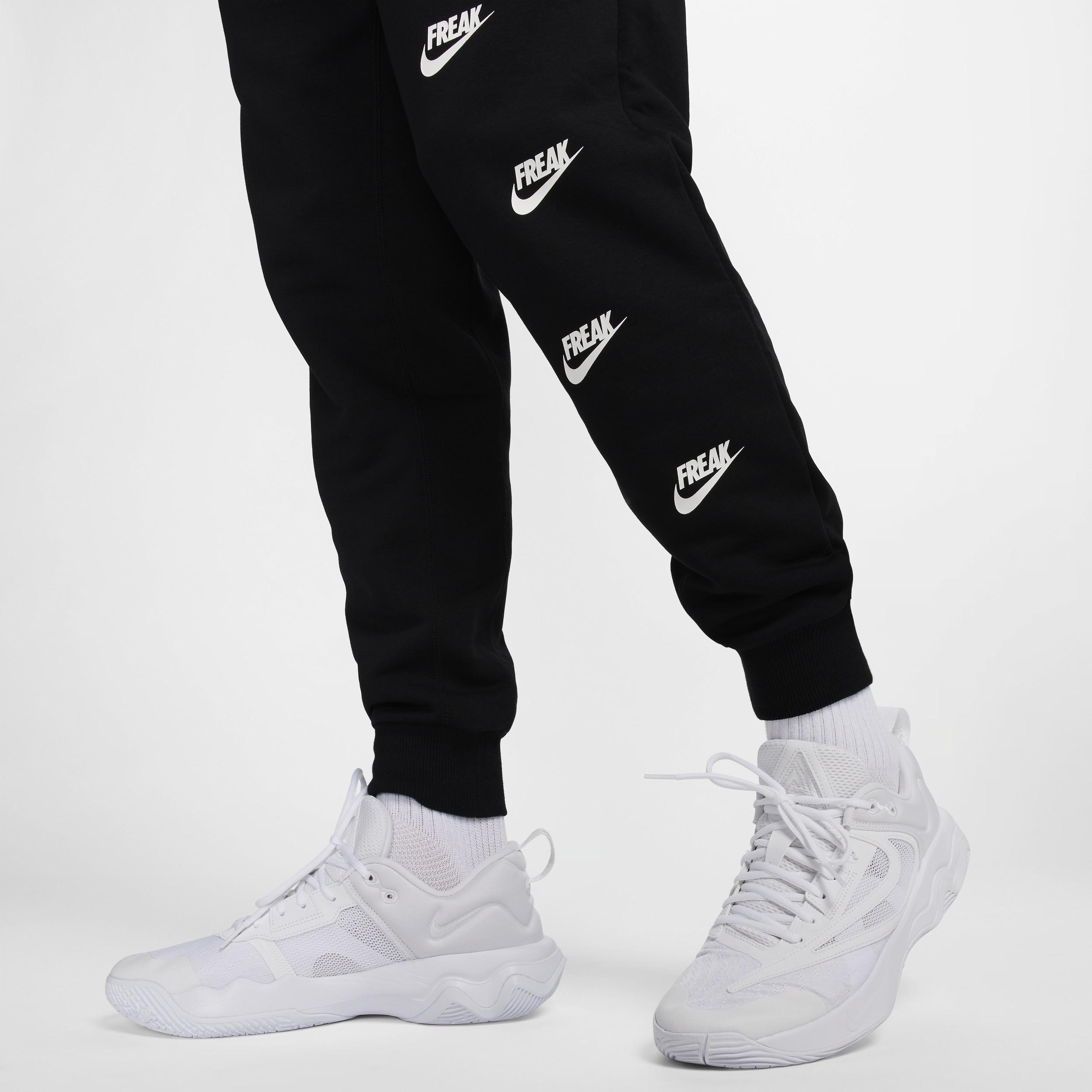 Nike Men's Giannis Standard Issue Dri-FIT Jogger Pants Product Image