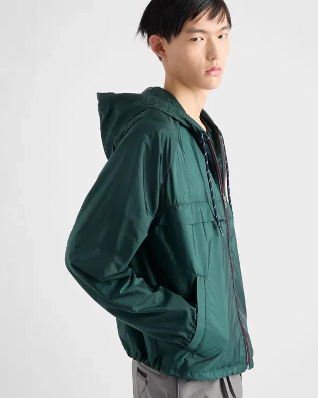 PRADA Blousonjacke Aus Re-nylon In Green Product Image