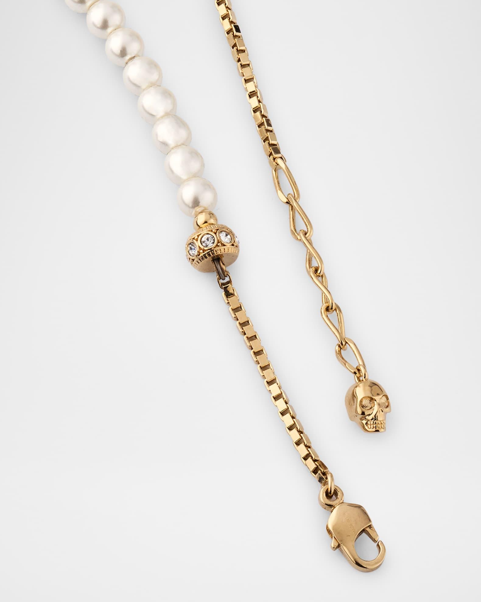 Pearly Skull Necklace Product Image