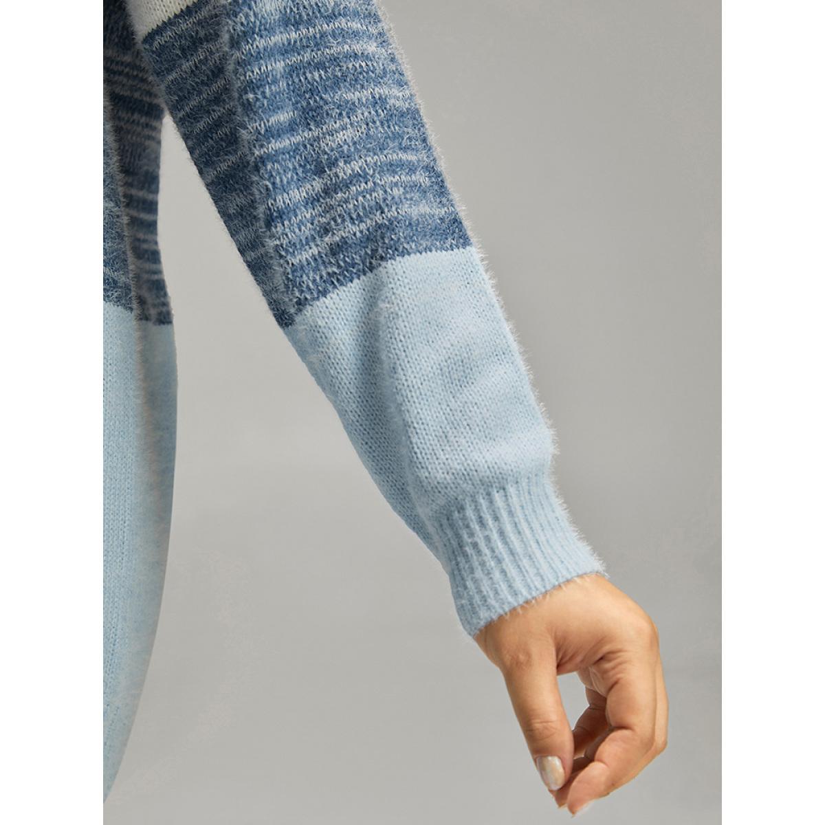 Plus Size Colorblock Contrast V Neck Pullover Multicolor Women Casual Long Sleeve V-neck Dailywear Pullovers BloomChic 22-24/3X Product Image