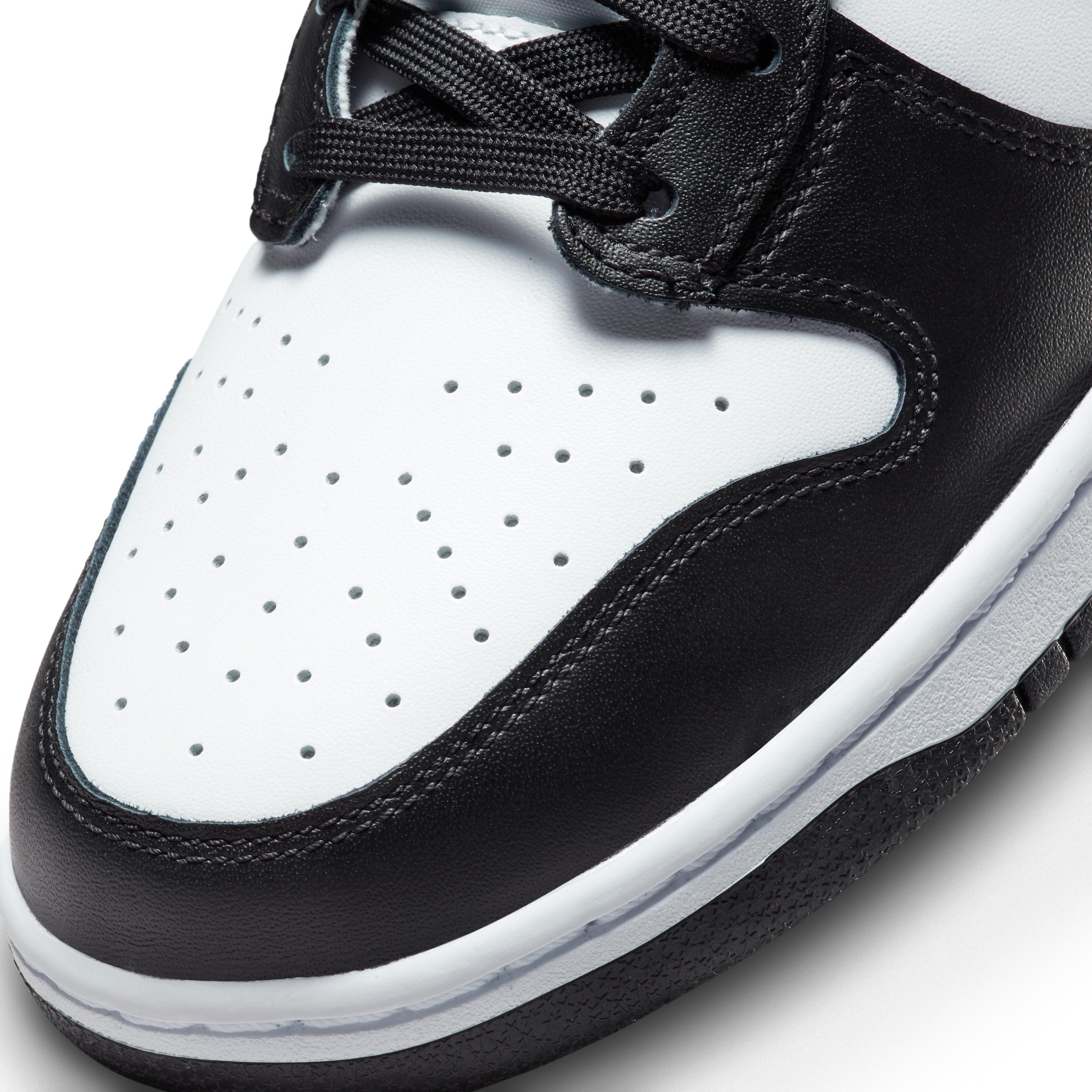 Nike Mens Dunk High Retro Shoes | DD1399-105 Product Image