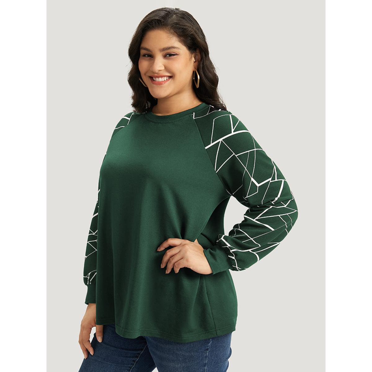 Plus Size Geometric Round Neck Raglan Sleeve Sweatshirt Women DarkGreen Casual Elastic cuffs Round Neck Dailywear Sweatshirts BloomChic 22-24/3X Product Image