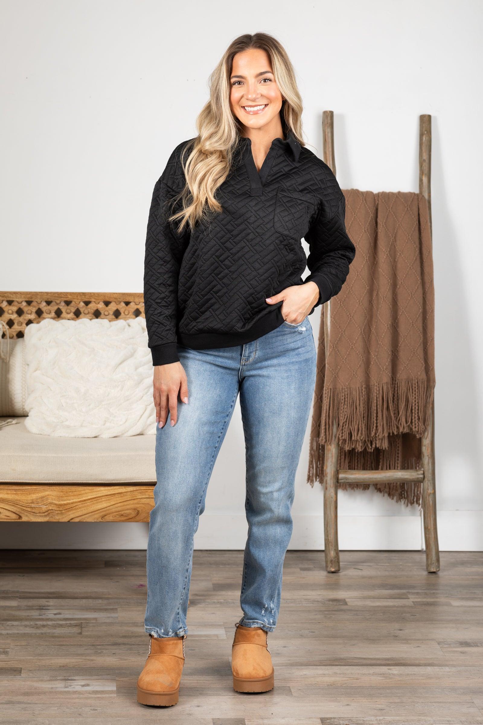 Soft Quilted Pullover With Collar Product Image