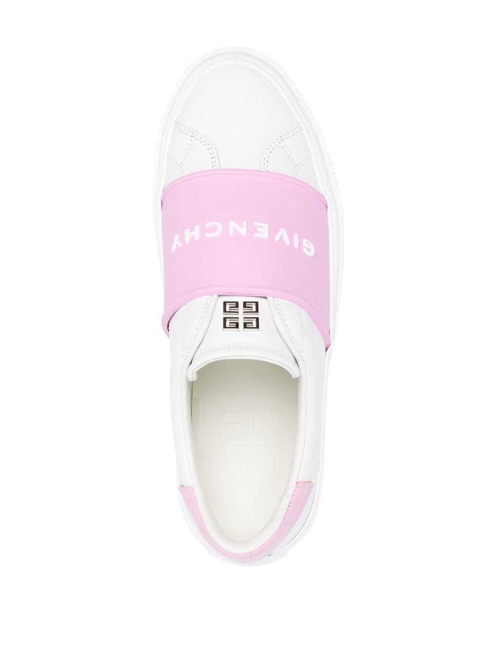 leather logo-print sneakers Product Image