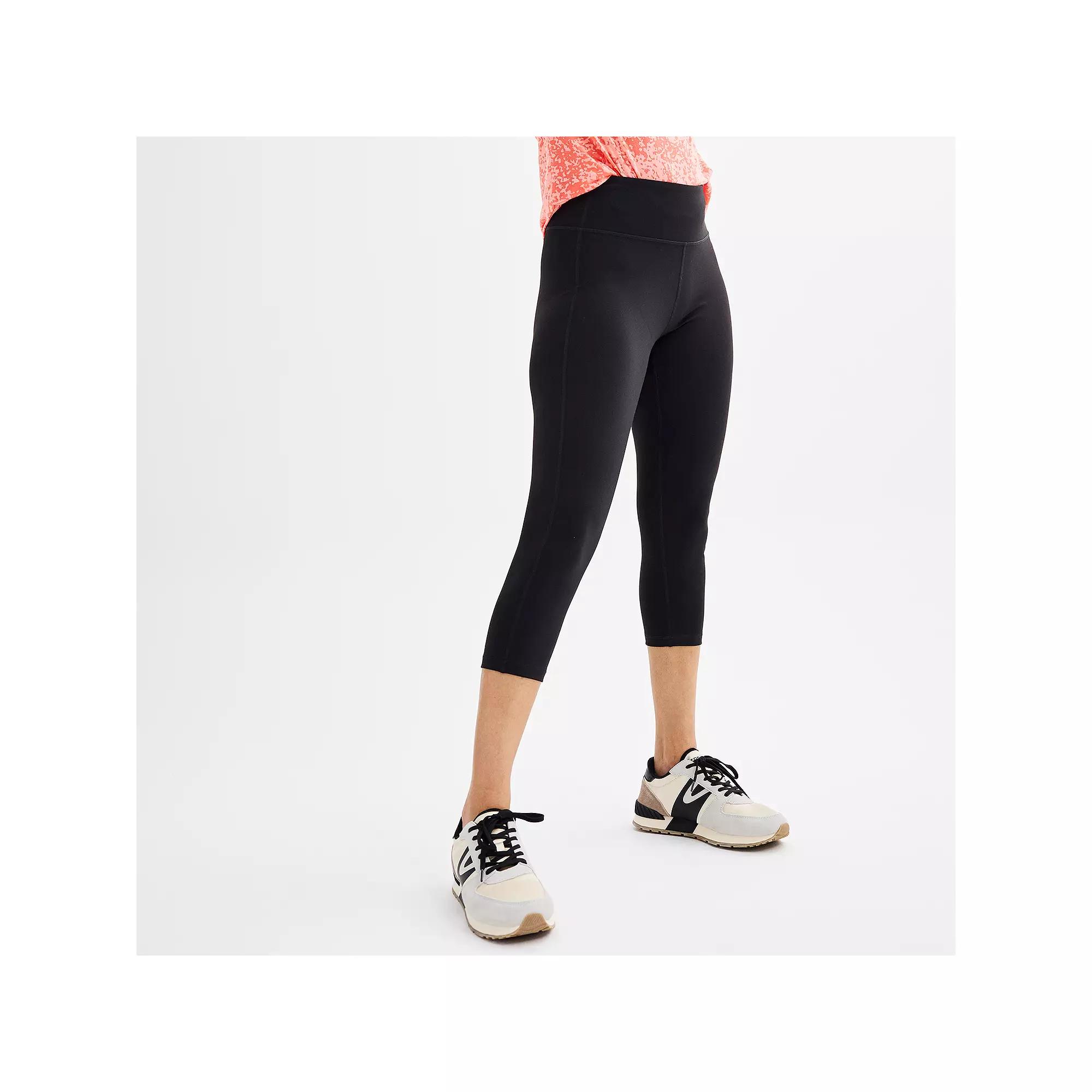Women's Tek Gear® Essential Soft Capri Leggings,  Product Image