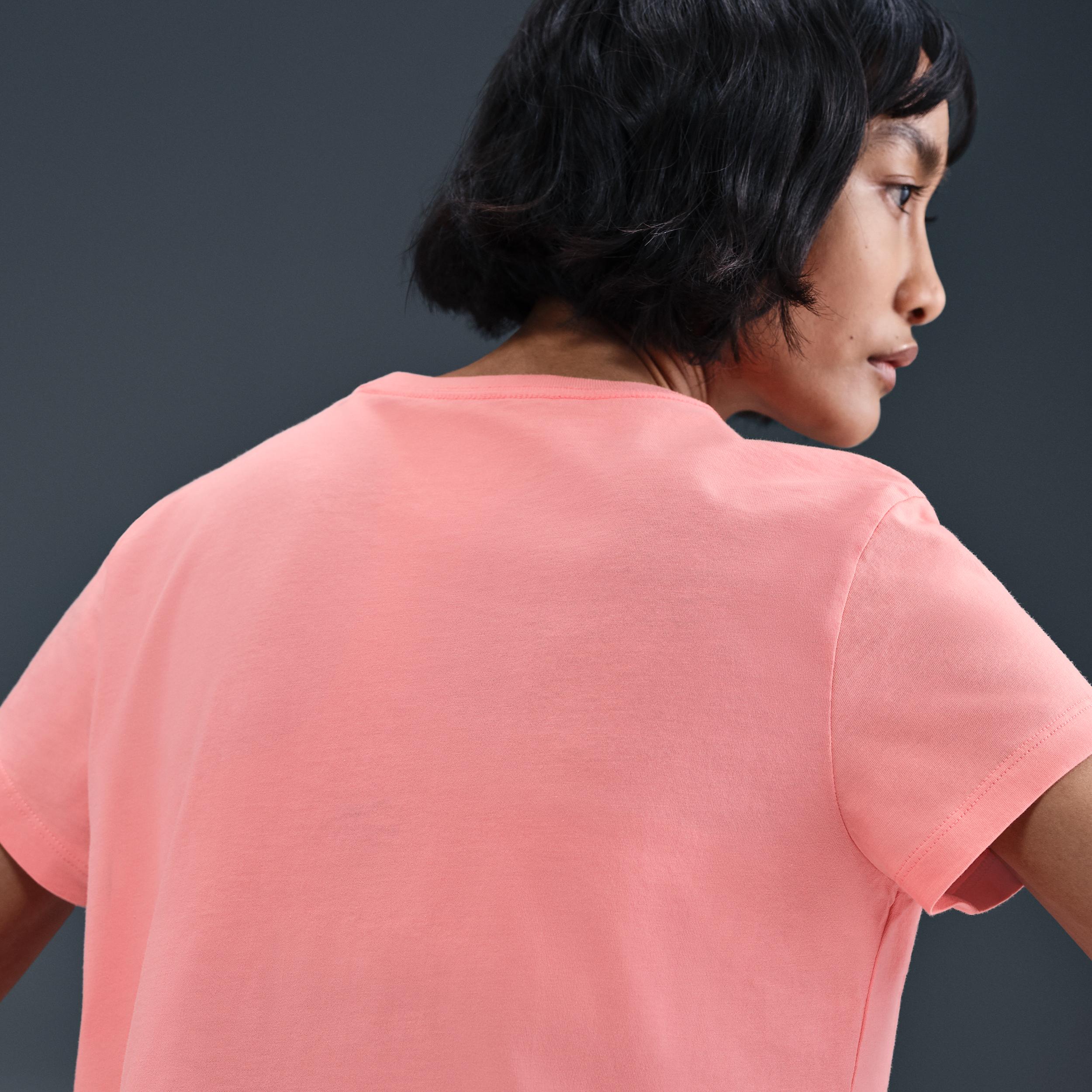 Womens Nike Sportswear T-Shirt | IB8924-607 Product Image