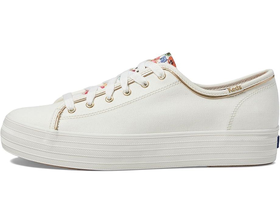 Triple Kick Canvas Product Image