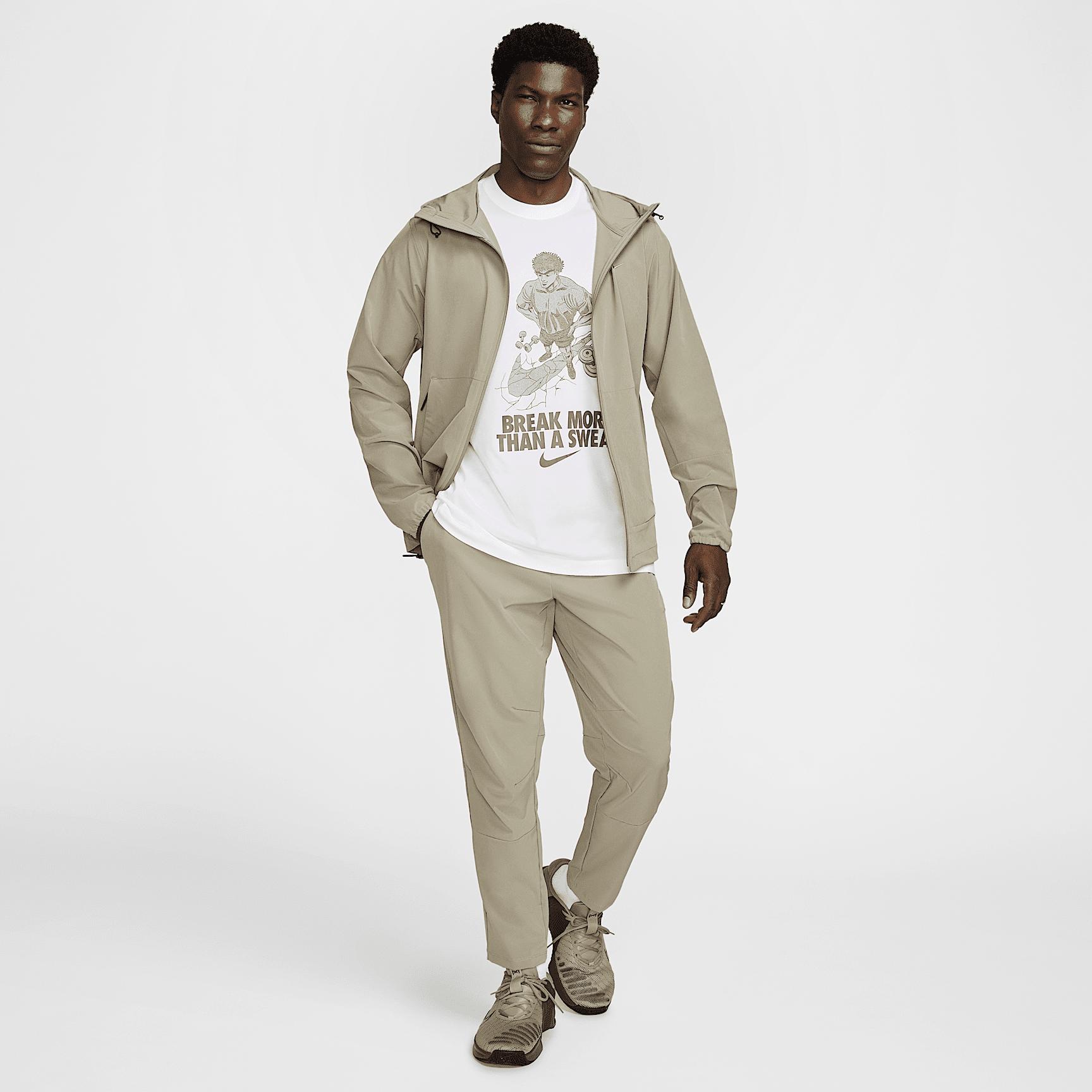 Nike Men's Dri-FIT Fitness T-Shirt Product Image