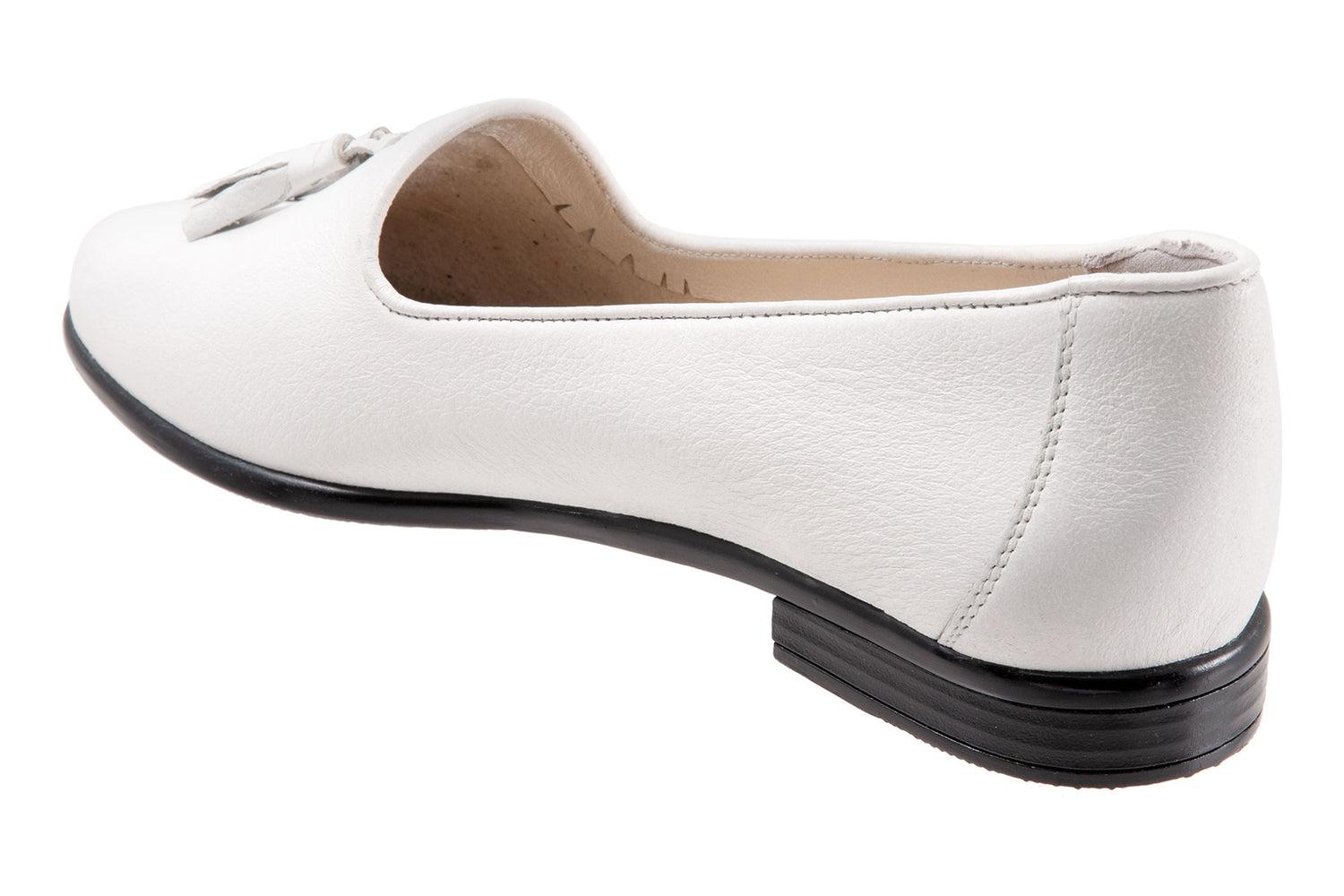 Liz Tassel Product Image