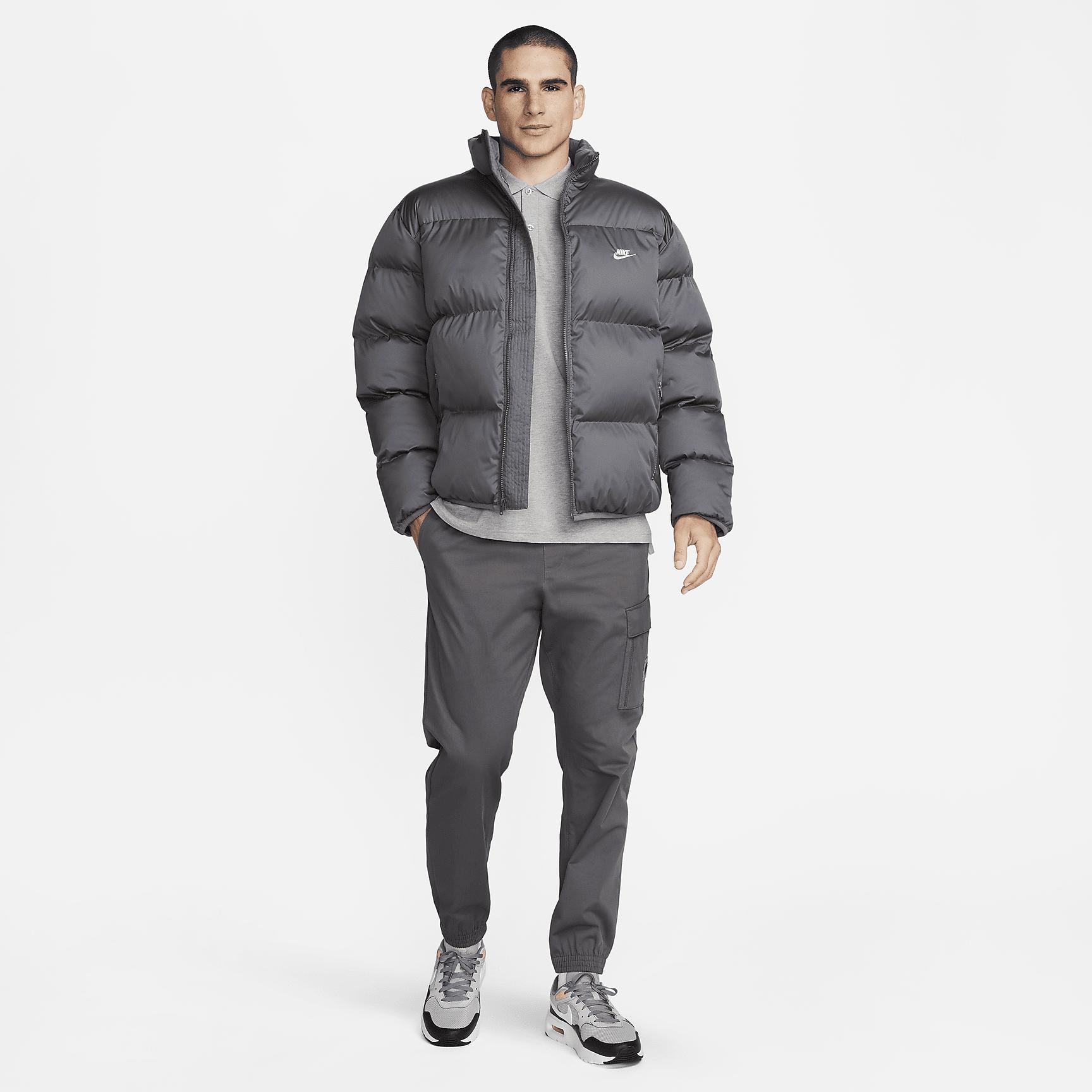 Nike Sportswear Club Men's Puffer Jacket Product Image