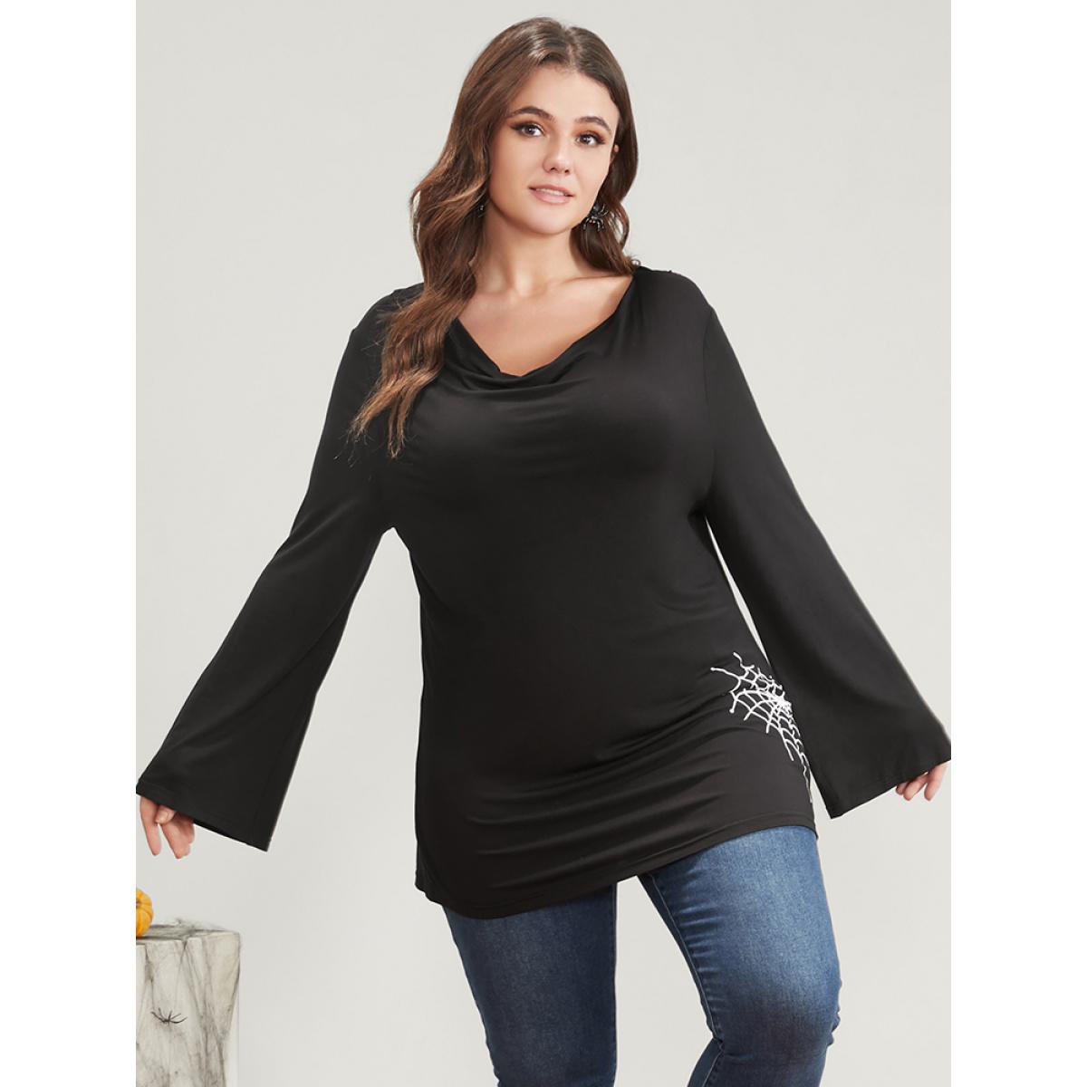 Plus Size Halloween Spider Web Print Long Tee Black Women Elegant Plain Graphic-Halloween V-neck Dailywear T-shirts BloomChic 30/6X Product Image