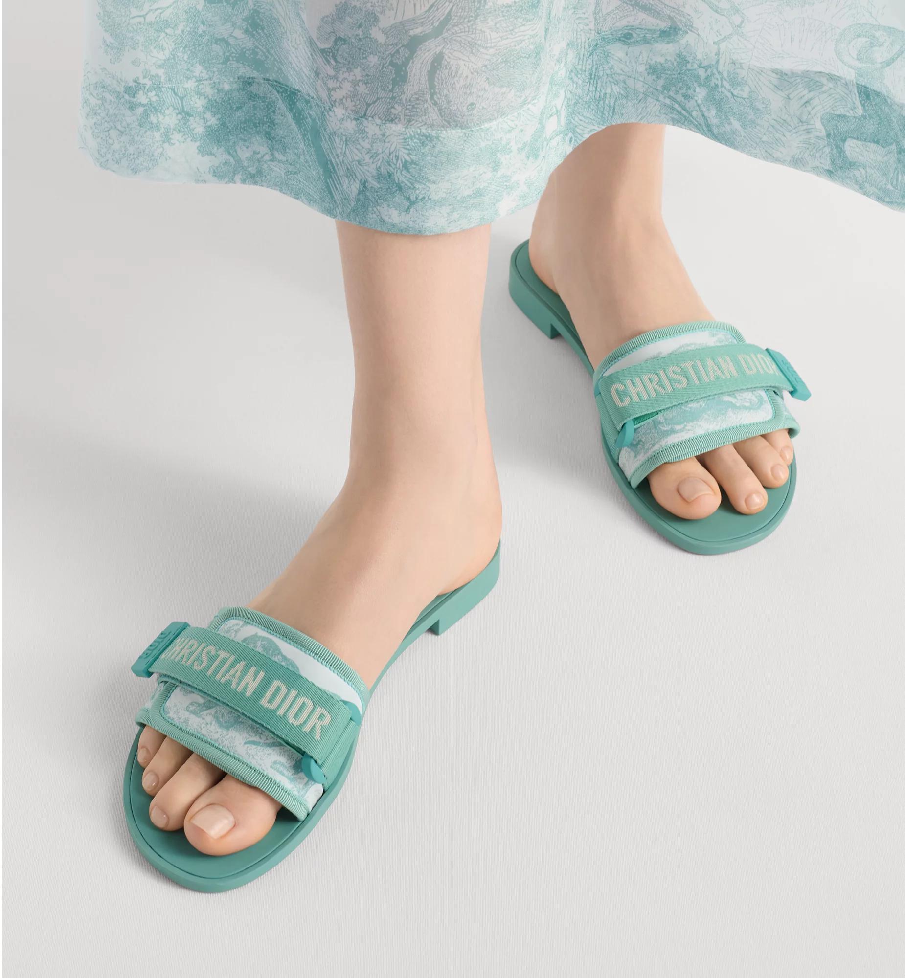 Dioriviera Dio(r)evolution Slide Product Image