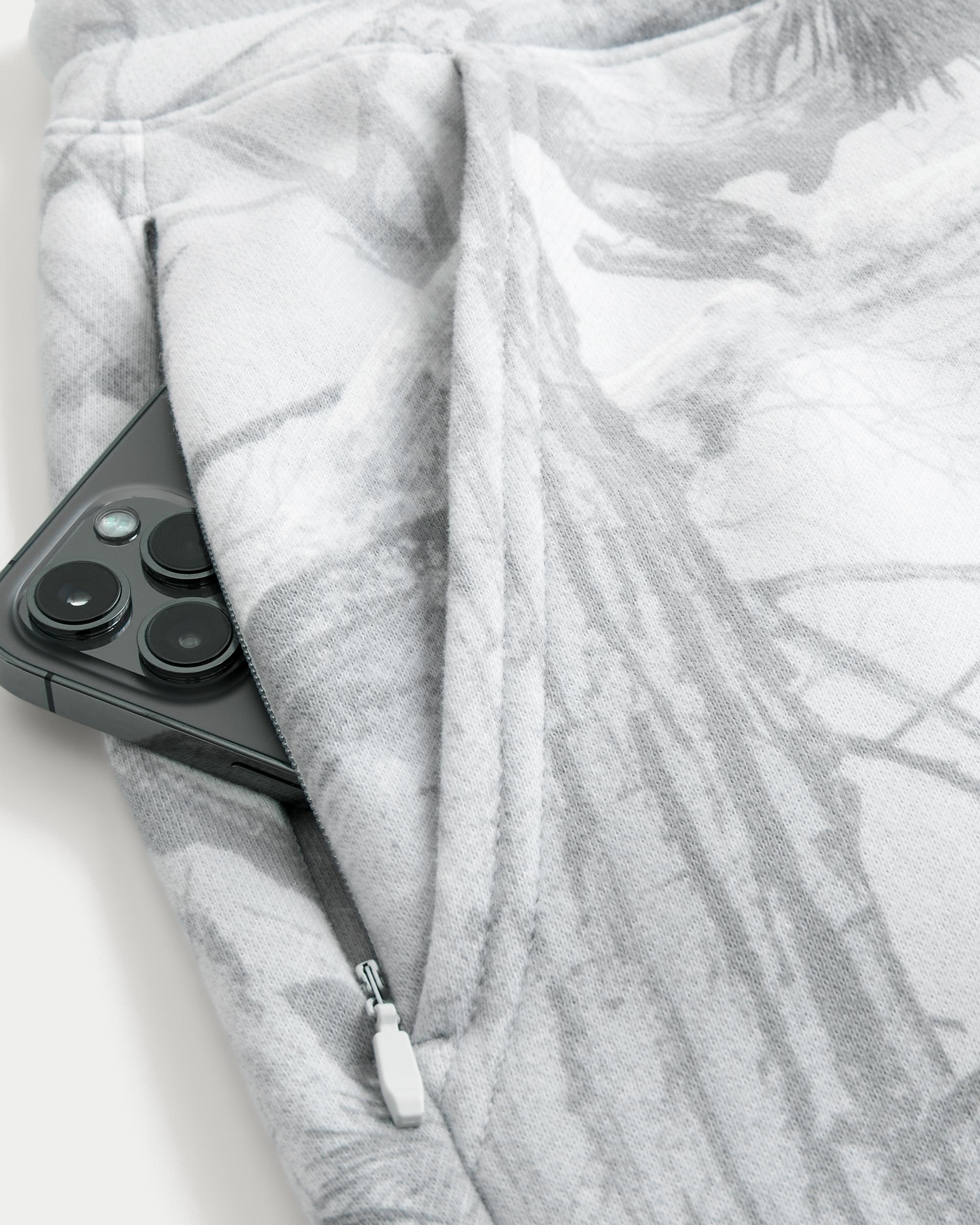 Applique Graphic Bootcut Sweatpants Product Image