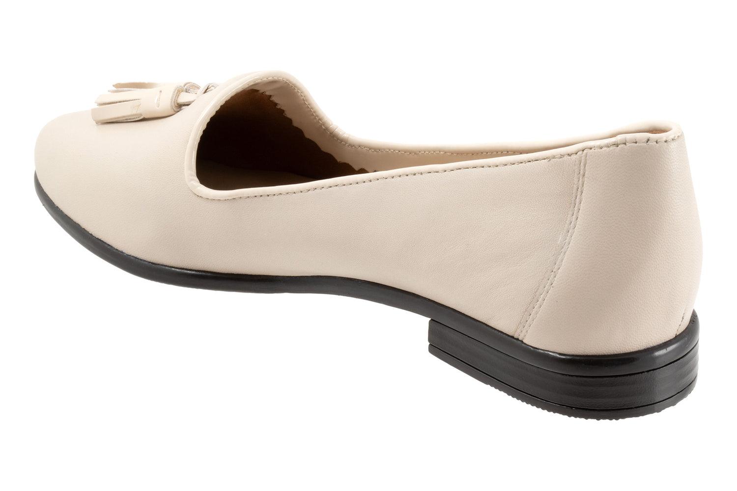 Liz Tassel Product Image