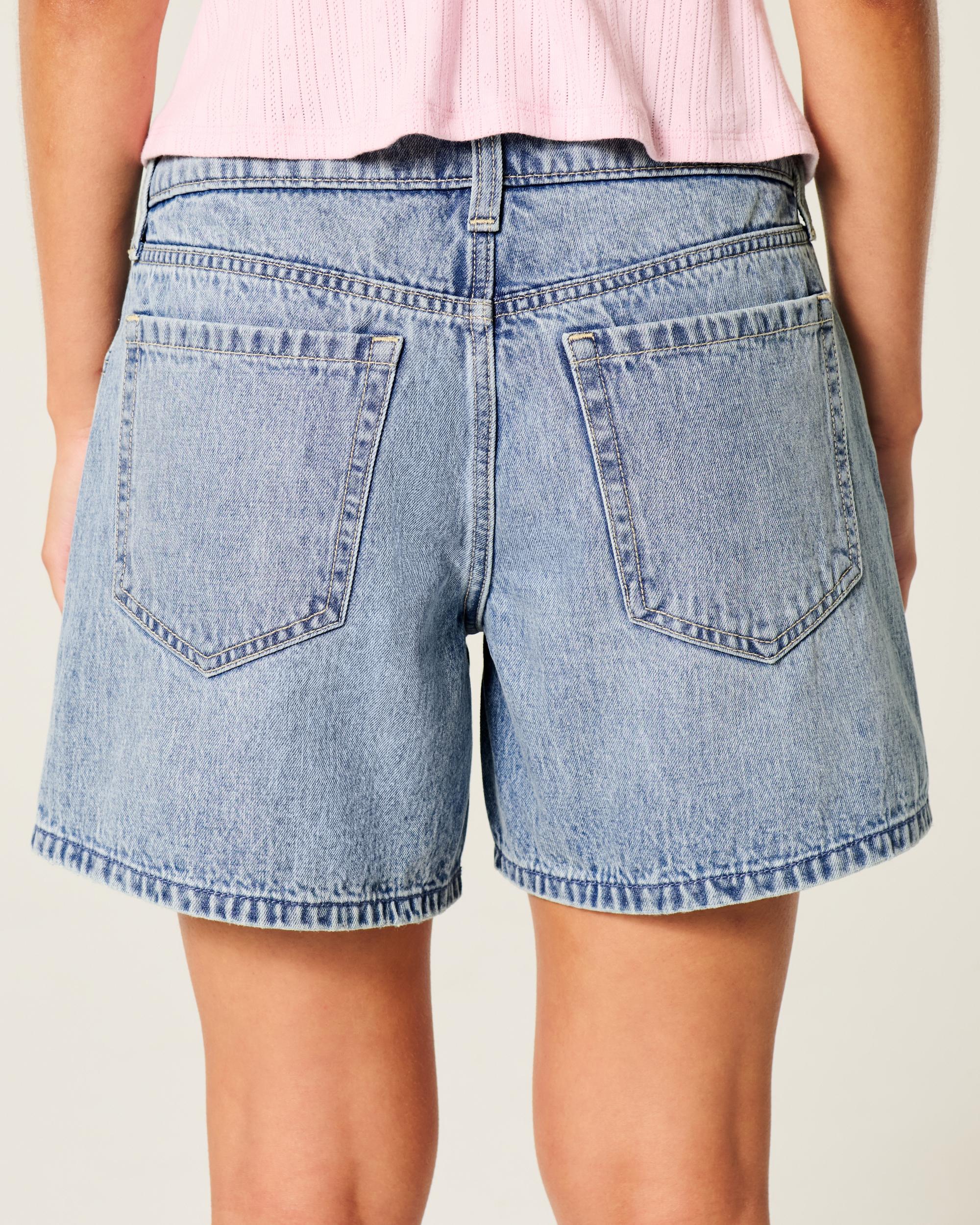 Low-Rise Dark Wash Baggy Denim Shorts 5" Product Image