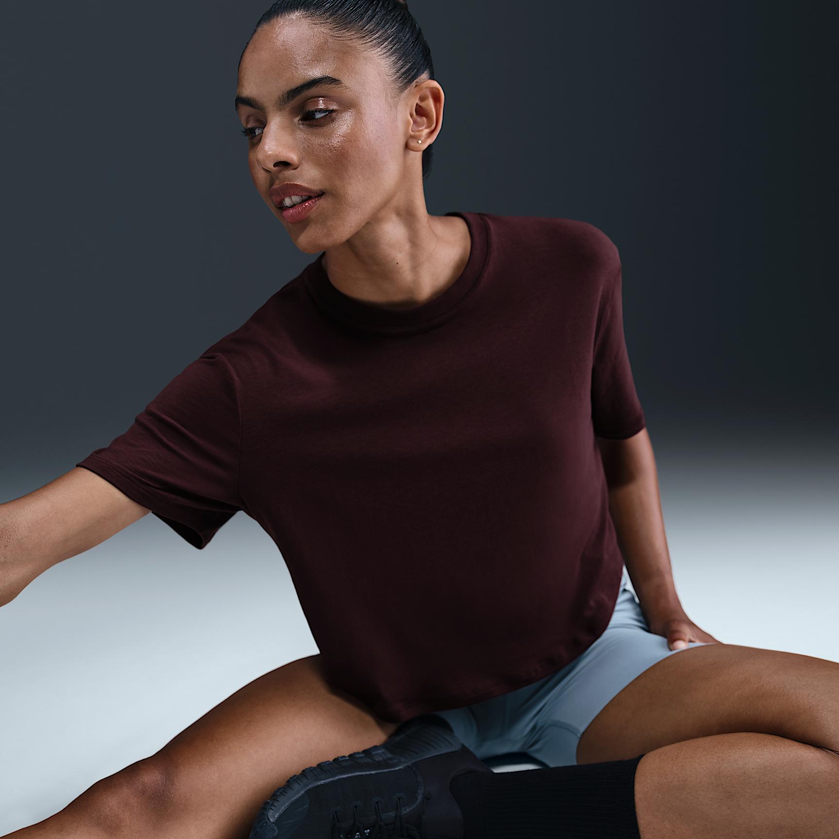 Nike Women's One Relaxed Dri-FIT Cropped Short-Sleeve Top Product Image