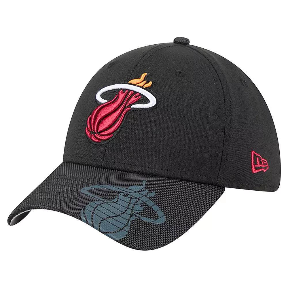 Men's New Era Black Miami Heat Sport Night 39THIRTY Flex Hat,  Product Image
