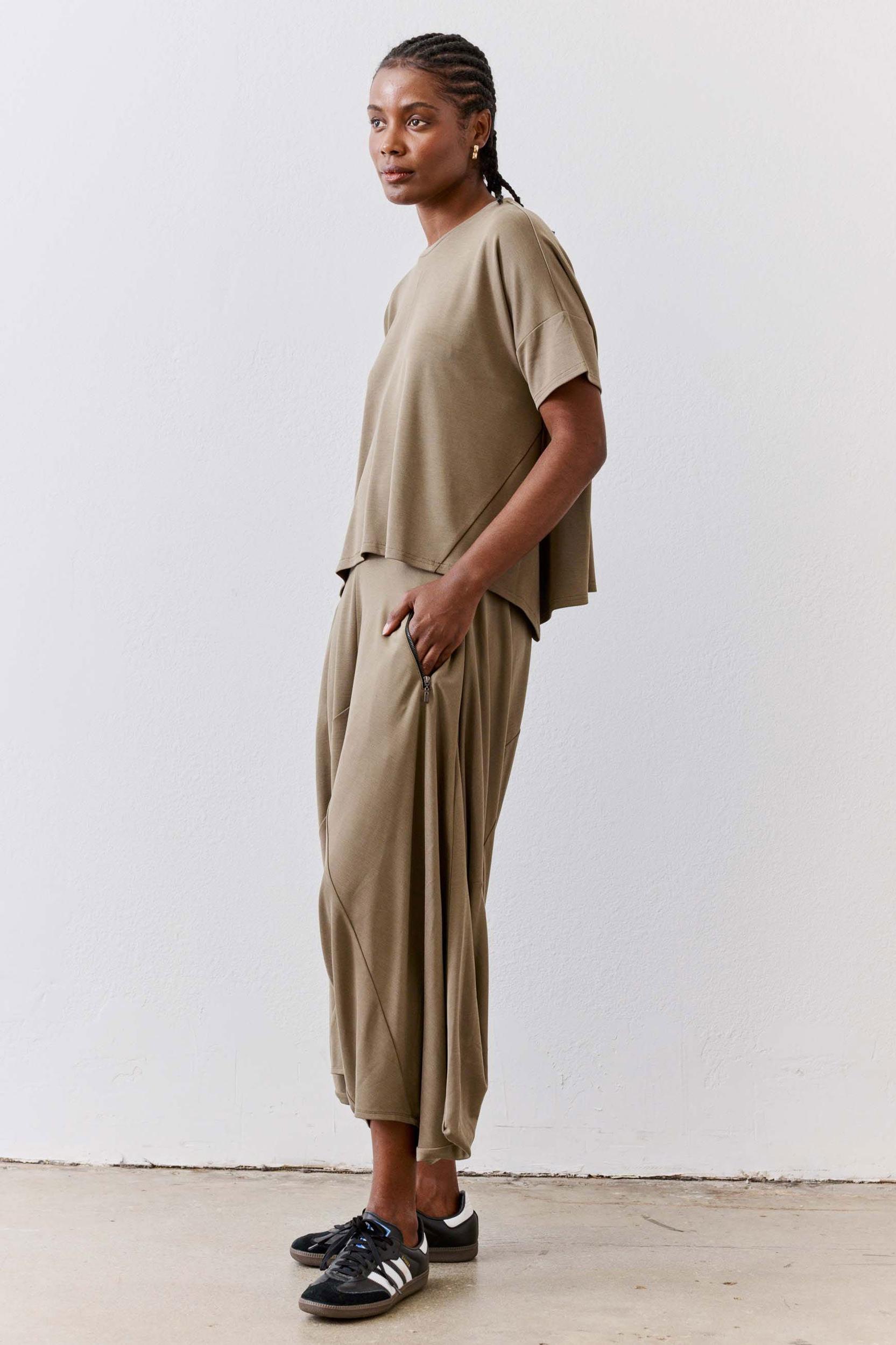Ribbed Oversized Tee With Back Details Product Image