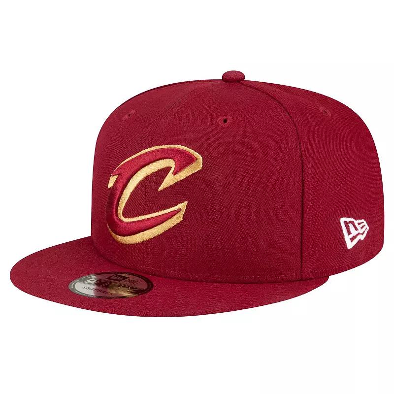Men's New Era Wine Cleveland Cavaliers Official Team Color 9FIFTY Snapback Hat Product Image