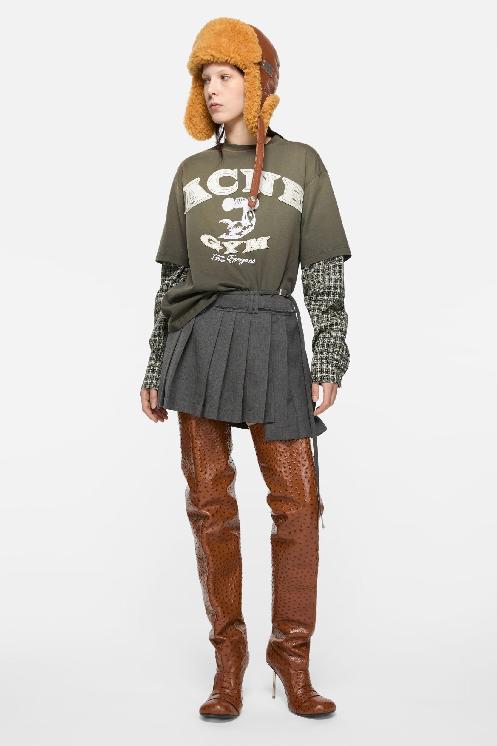 Layered logo t-shirt Product Image