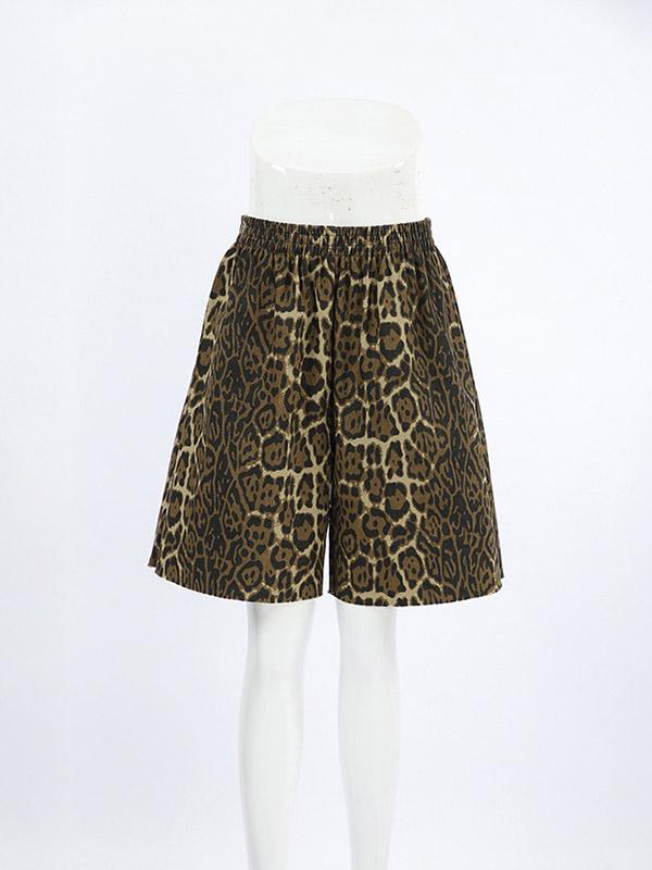 High Waisted Loose Elasticity Leopard Split-Joint Shorts Product Image