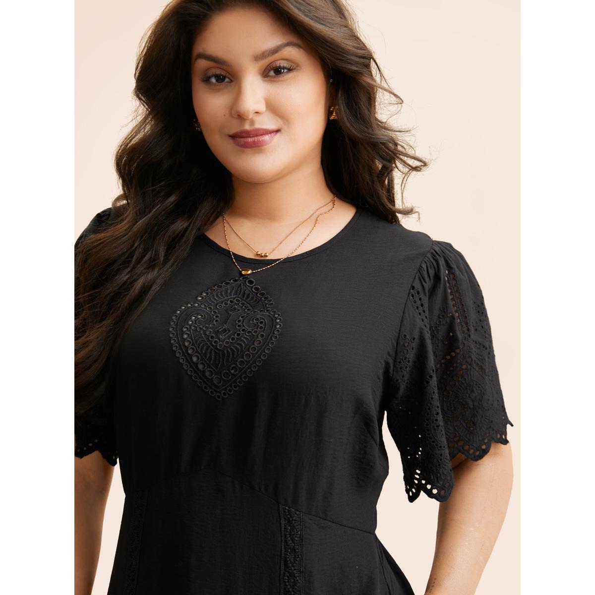 Plus Size Broderie Anglaise Woven Ribbon Midi Dress Black Women Elegant Woven ribbon&lace trim Round Neck Short sleeve Curvy BloomChic 12/L Product Image